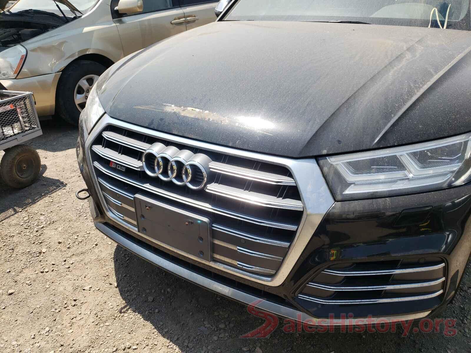 WA1A4AFY9J2008657 2018 AUDI SQ5