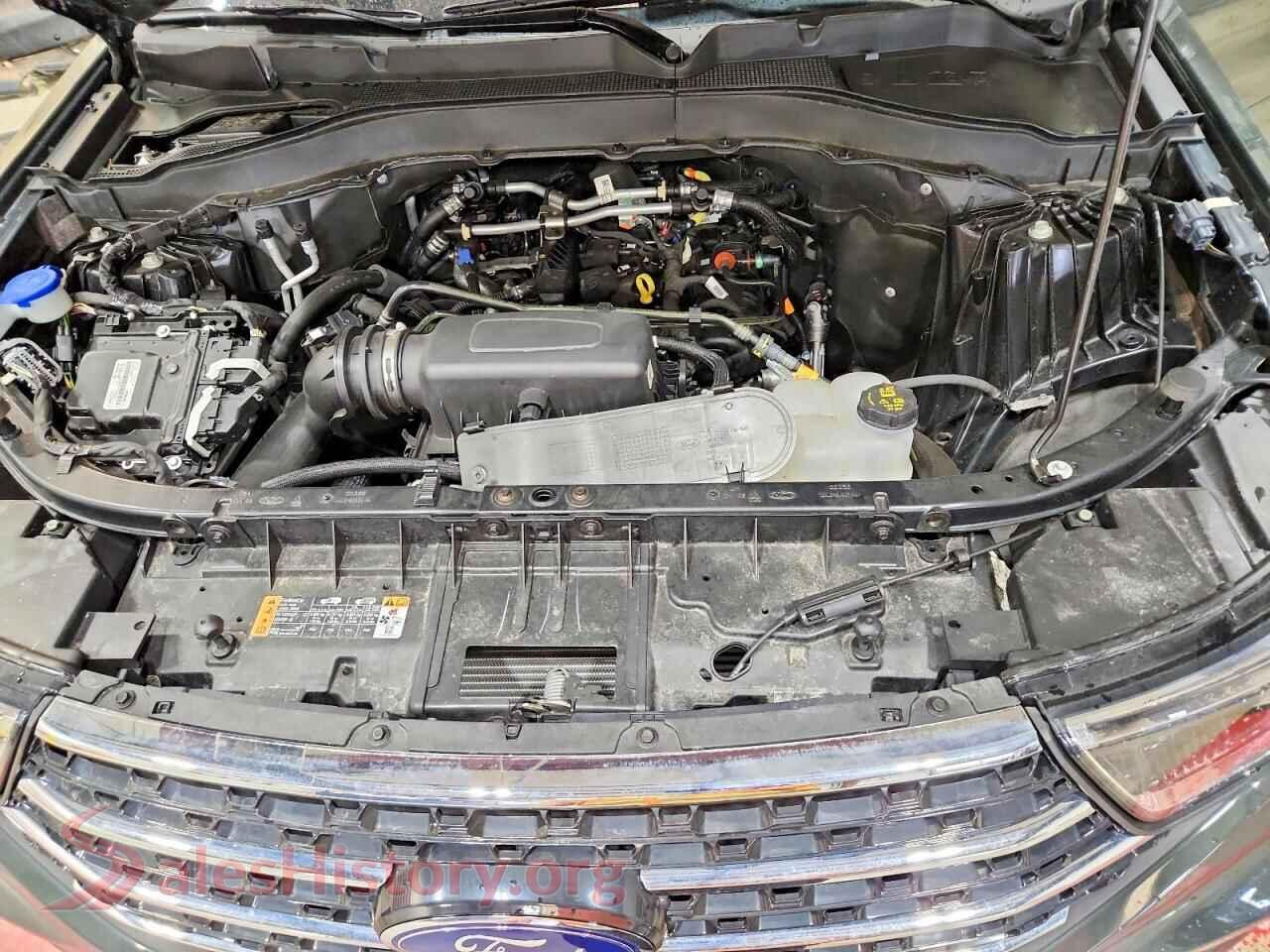 2024 FORD EXPLORER VIN 1FMSK8DHXRGA38692, VIN plate
