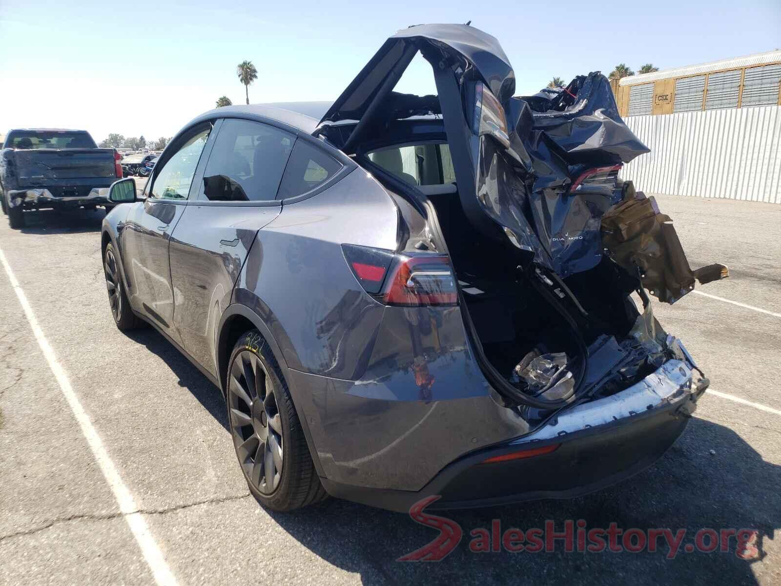 5YJYGAEE3MF153939 2021 TESLA MODEL Y