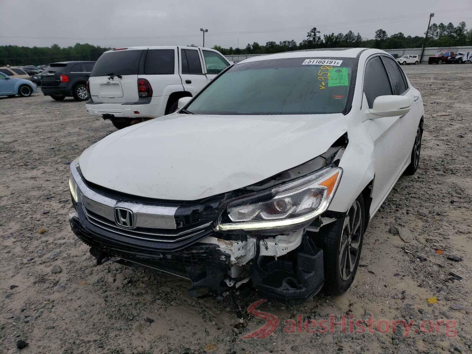 1HGCR2F88HA189581 2017 HONDA ACCORD