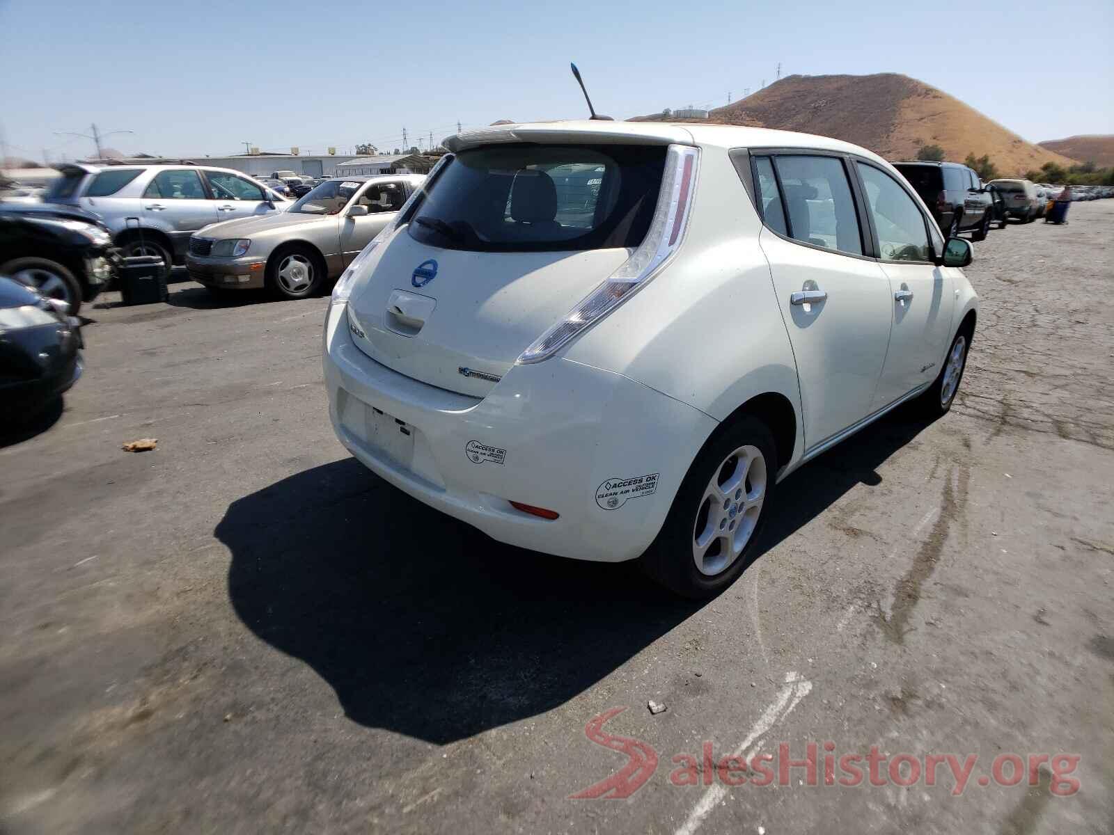 JN1AZ0CP4BT000879 2011 NISSAN LEAF