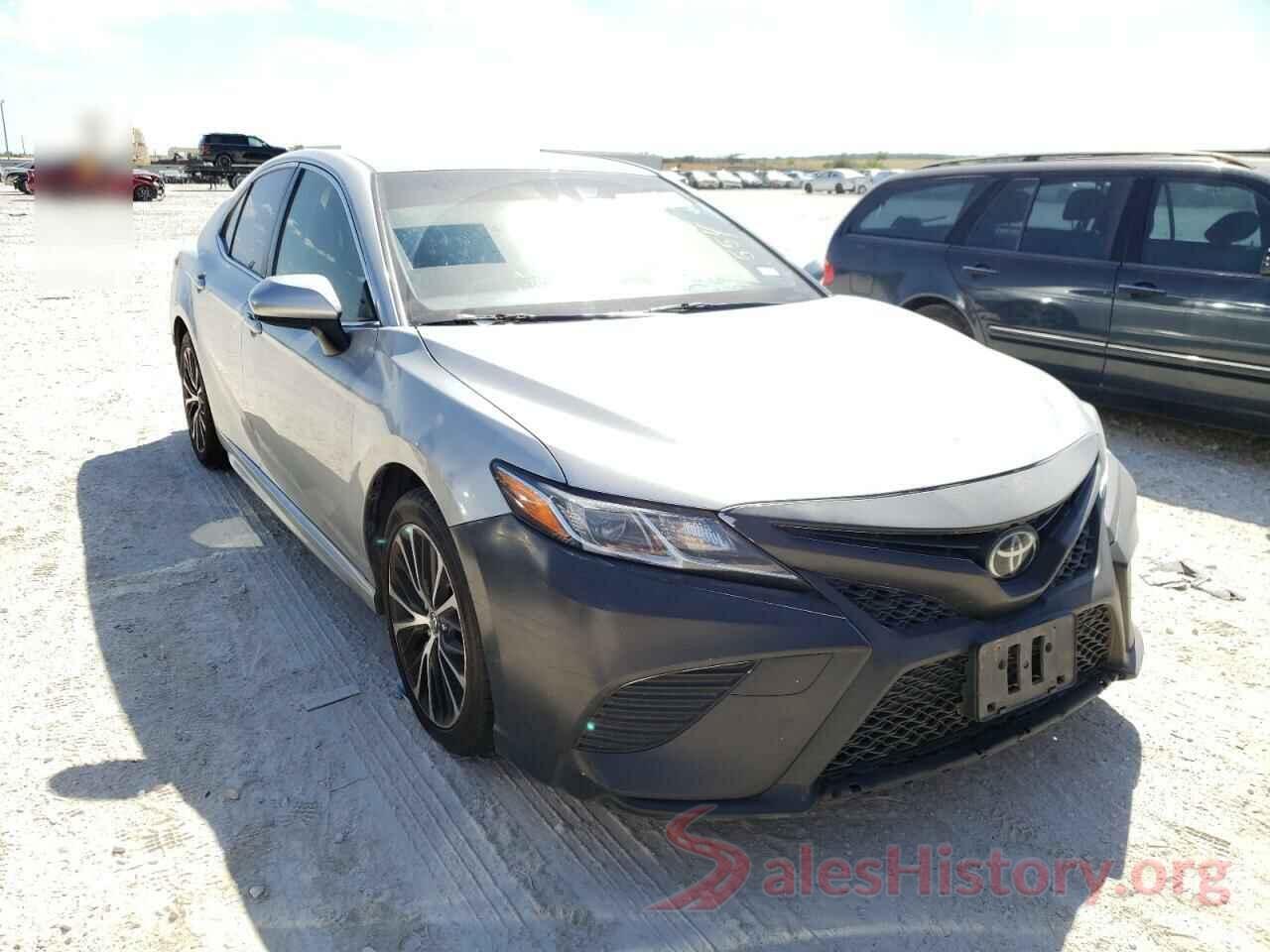 JTNB11HK2J3020554 2018 TOYOTA CAMRY