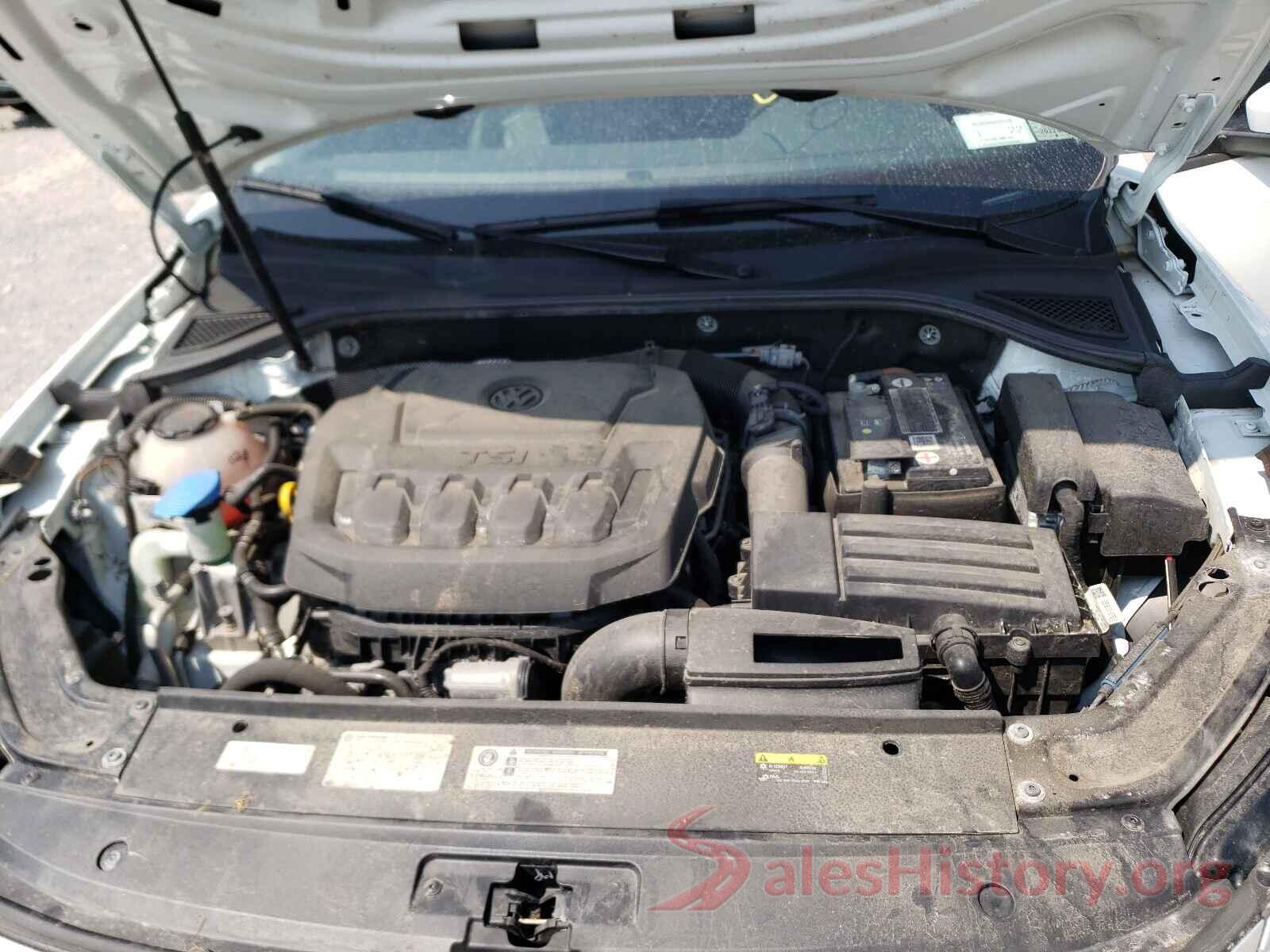 1VWAA7A38JC021212 2018 VOLKSWAGEN PASSAT