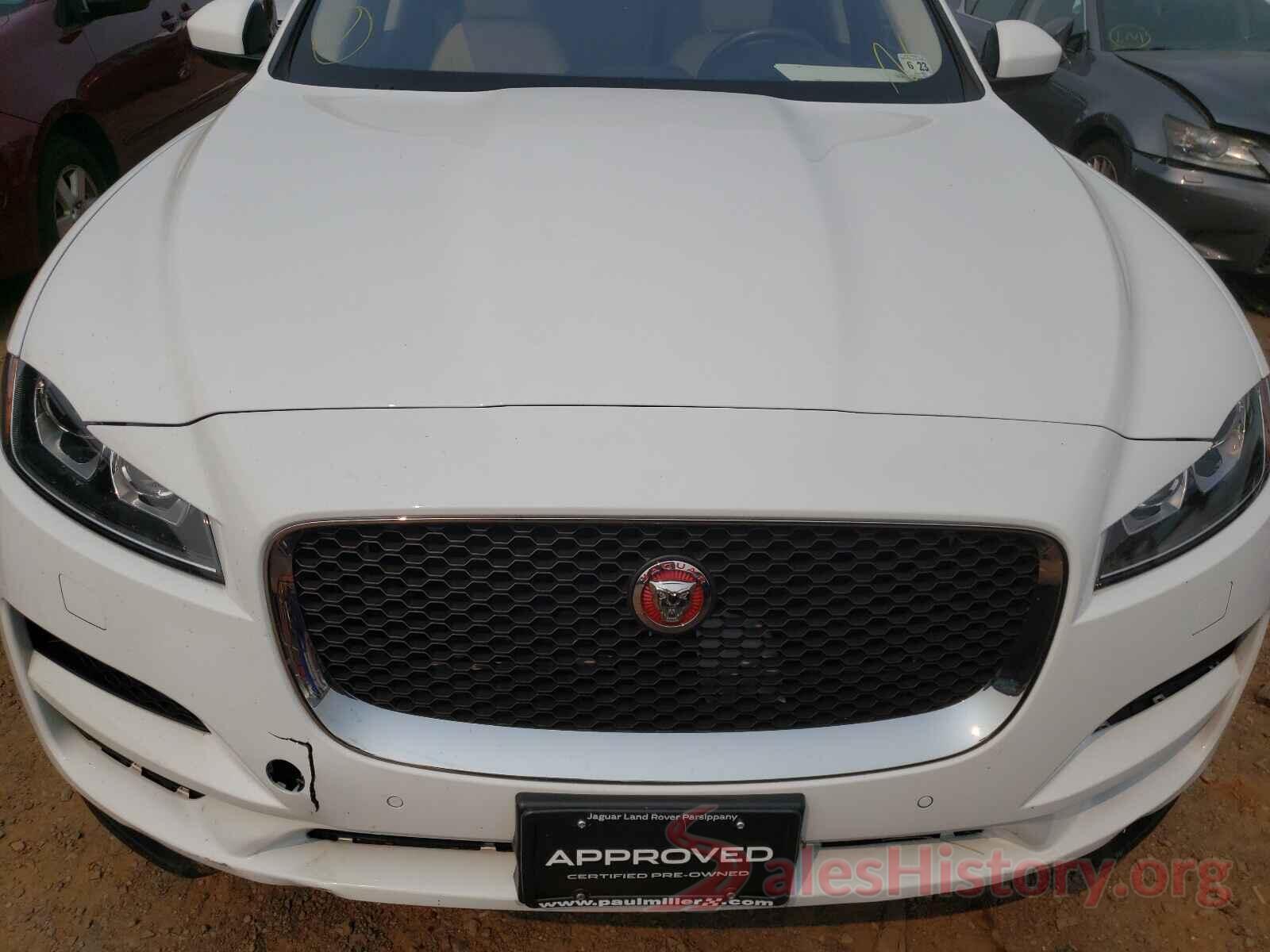 SADCJ2FX8JA274945 2018 JAGUAR F-PACE