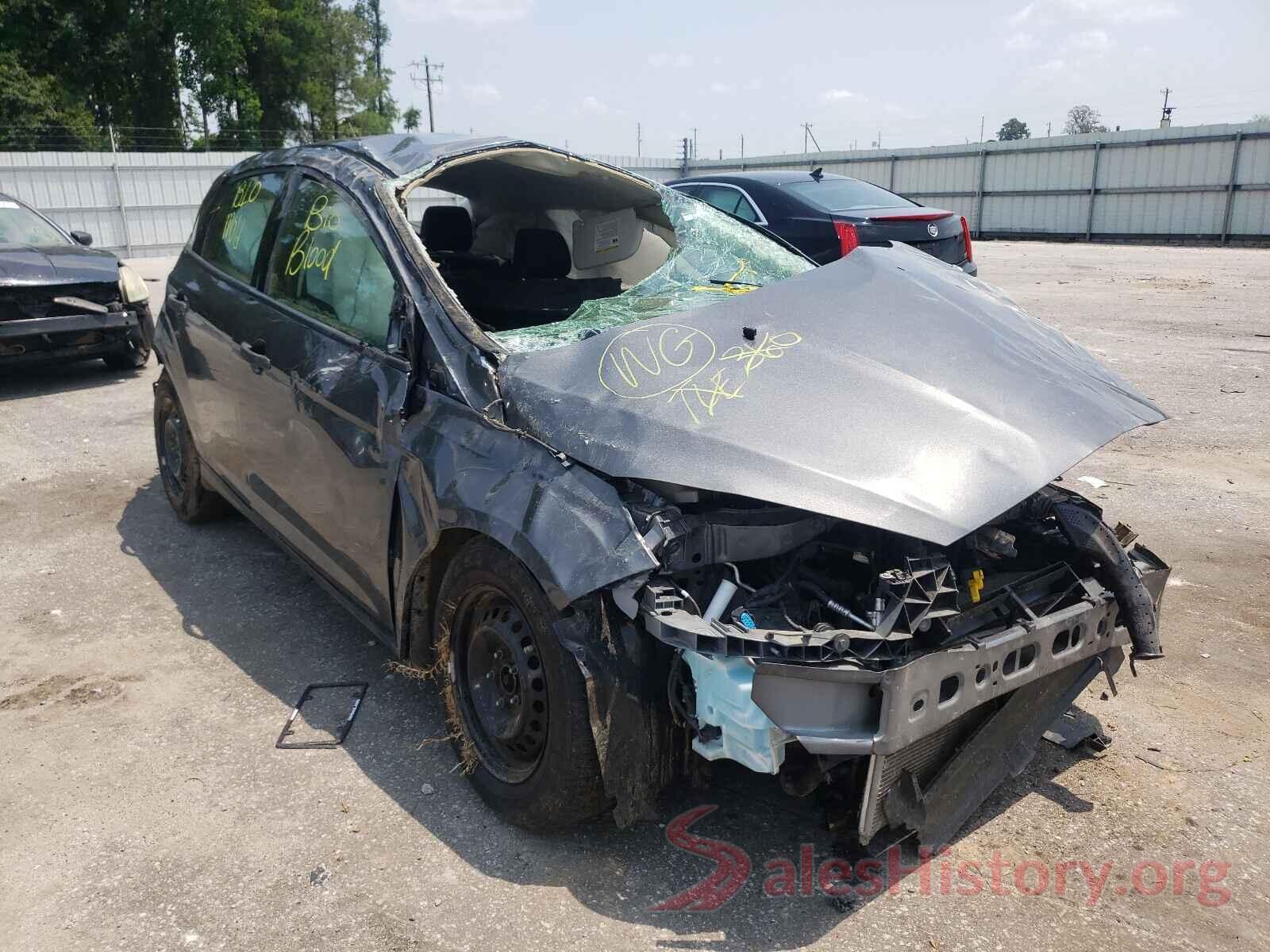 1FADP3E23JL242876 2018 FORD FOCUS