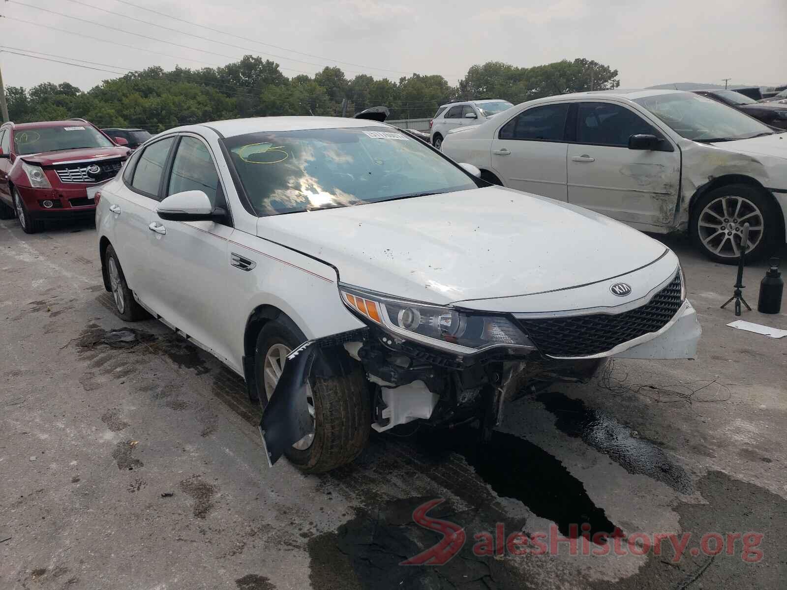 KNAGT4L3XJ5215938 2018 KIA OPTIMA