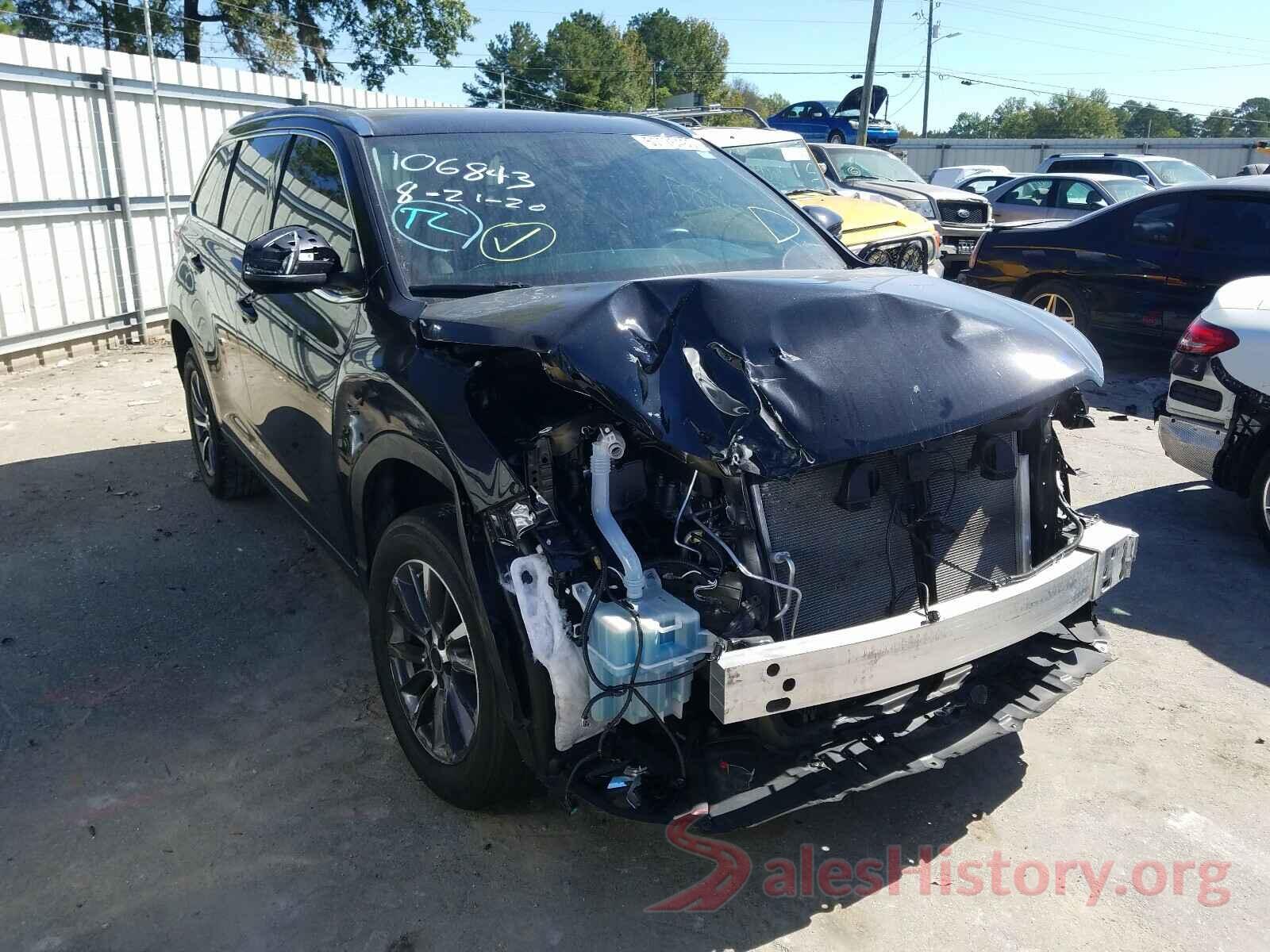 5TDKZRFH4KS303699 2019 TOYOTA HIGHLANDER