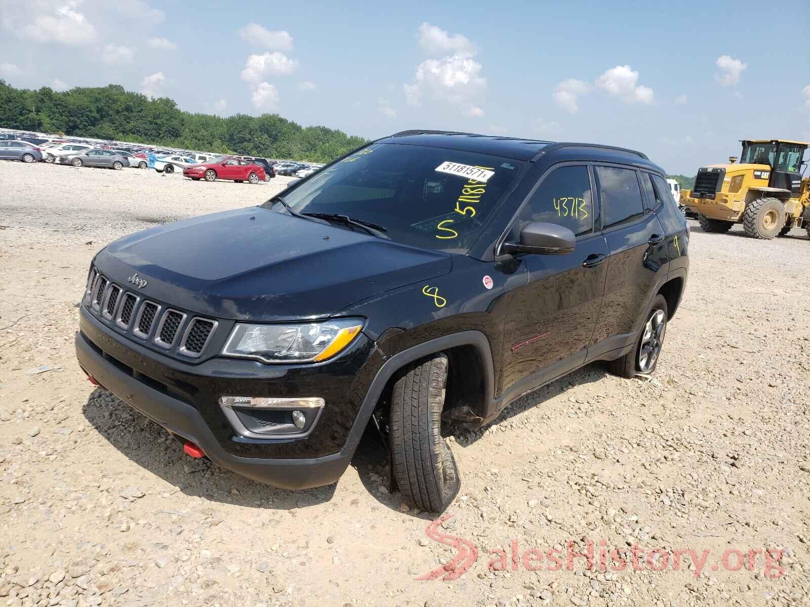 3C4NJDDB8JT128805 2018 JEEP COMPASS