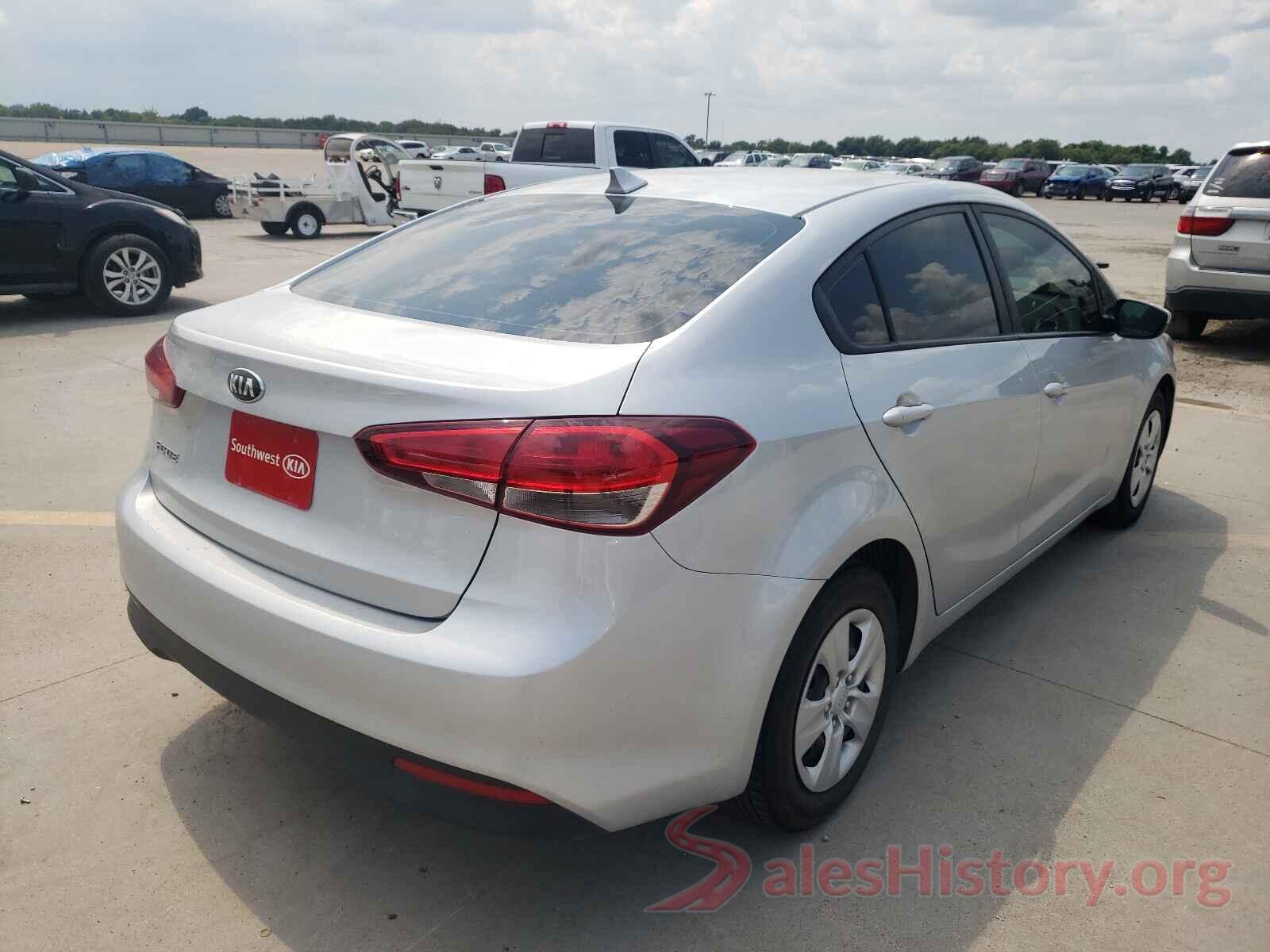 3KPFK4A73HE079948 2017 KIA FORTE