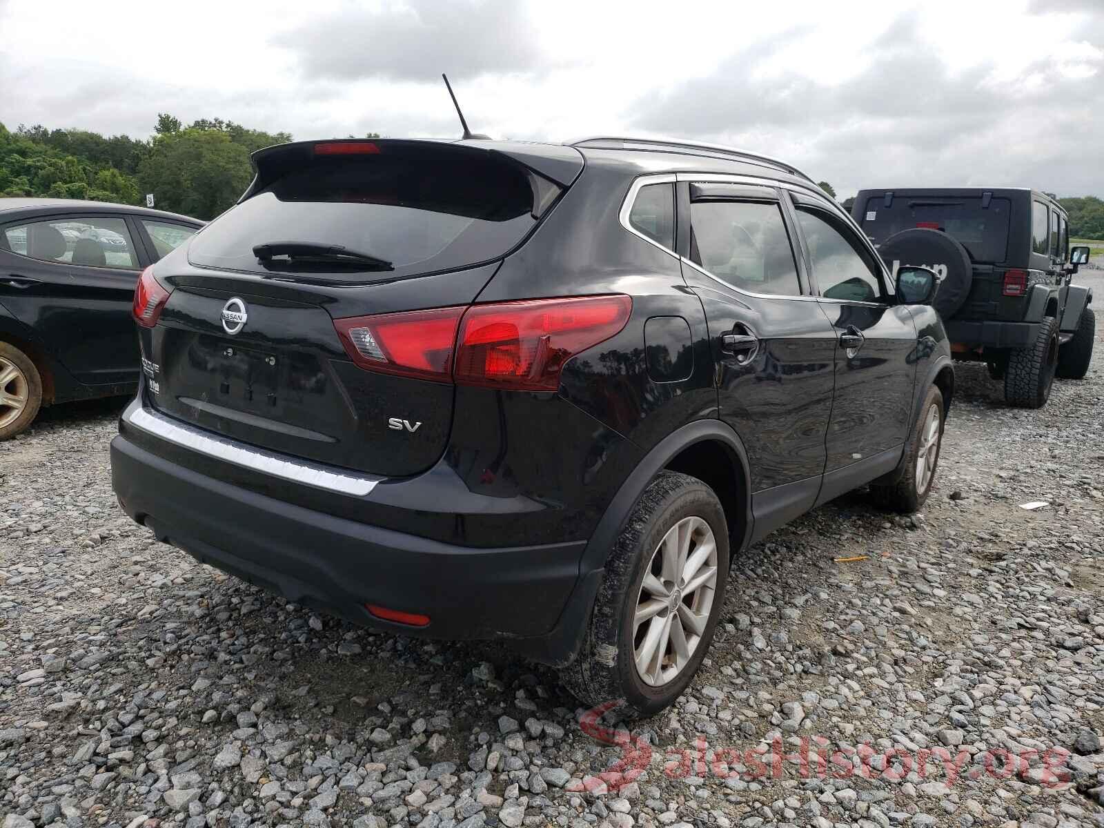 JN1BJ1CP8JW183167 2018 NISSAN ROGUE