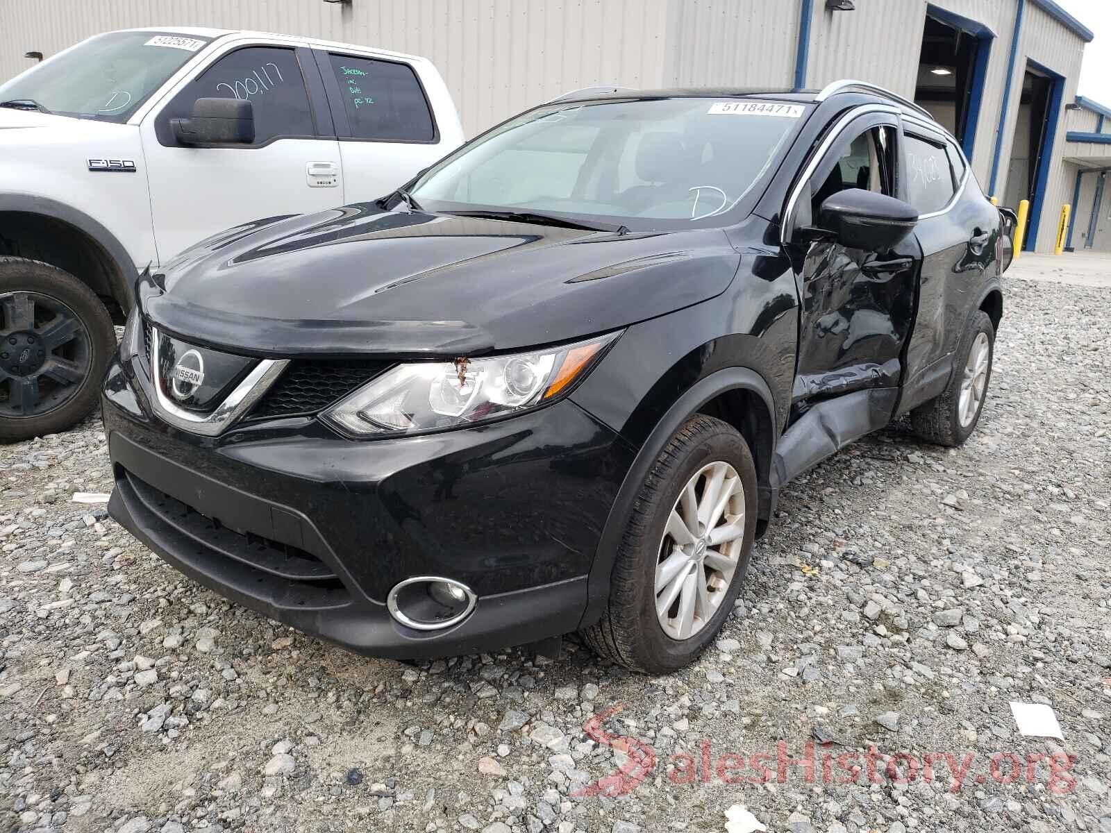 JN1BJ1CP8JW183167 2018 NISSAN ROGUE