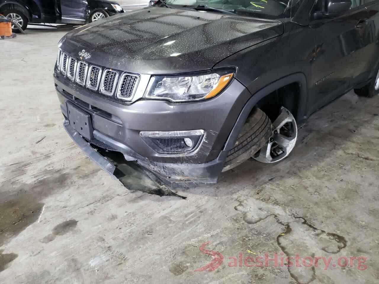 3C4NJDBB7JT231667 2018 JEEP COMPASS