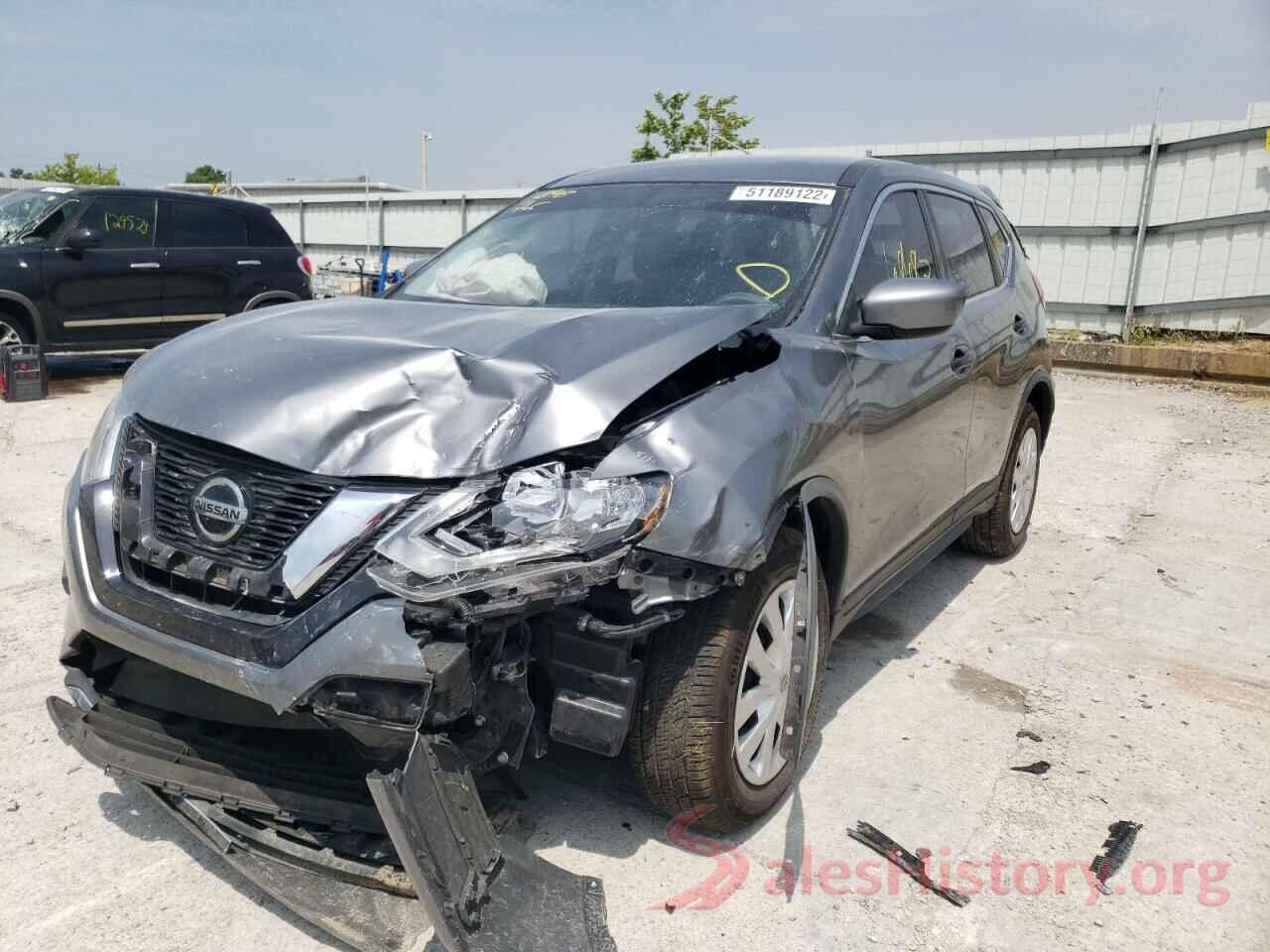 KNMAT2MT5JP555143 2018 NISSAN ROGUE