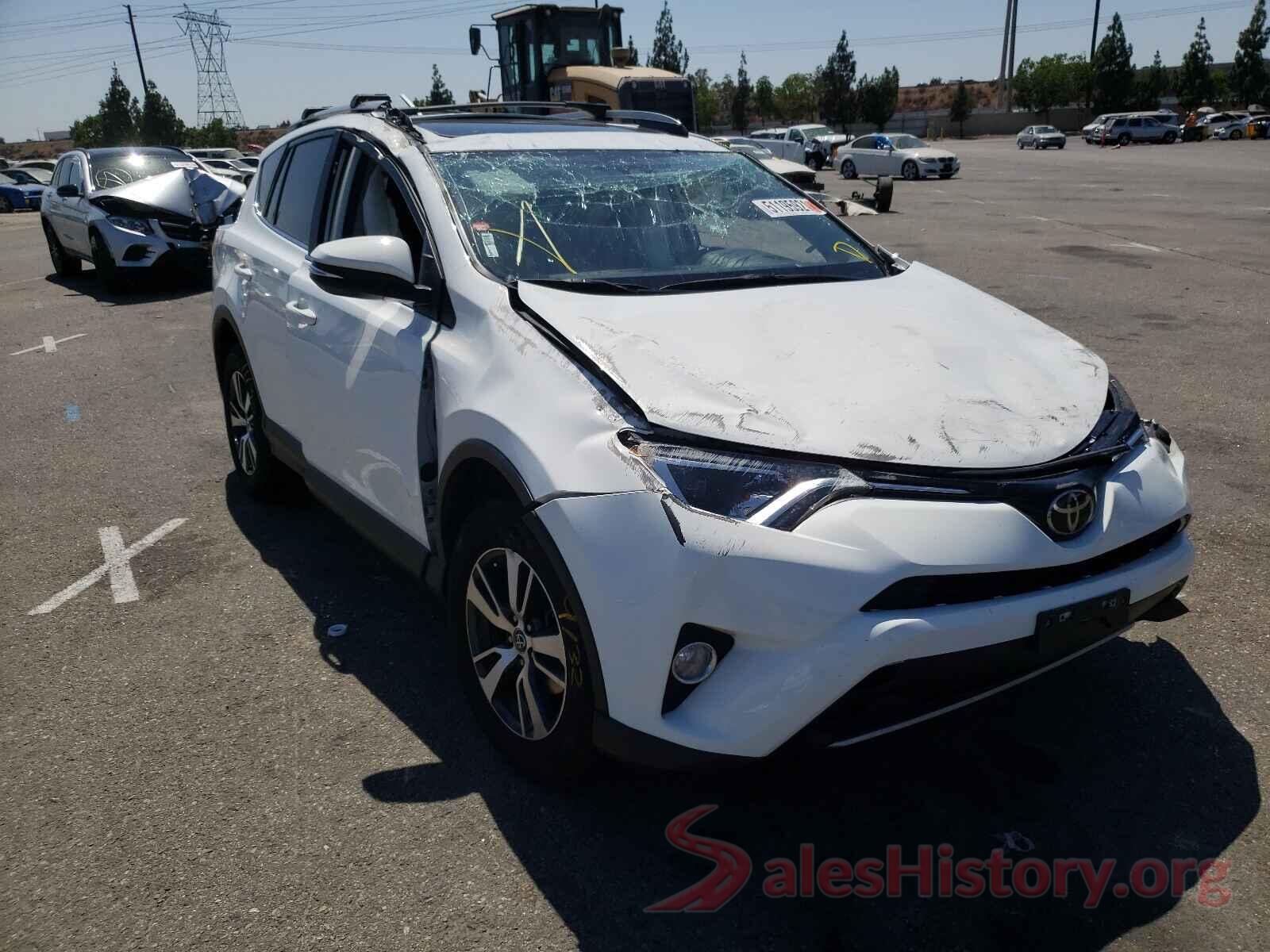 JTMWFREV5HD098447 2017 TOYOTA RAV4