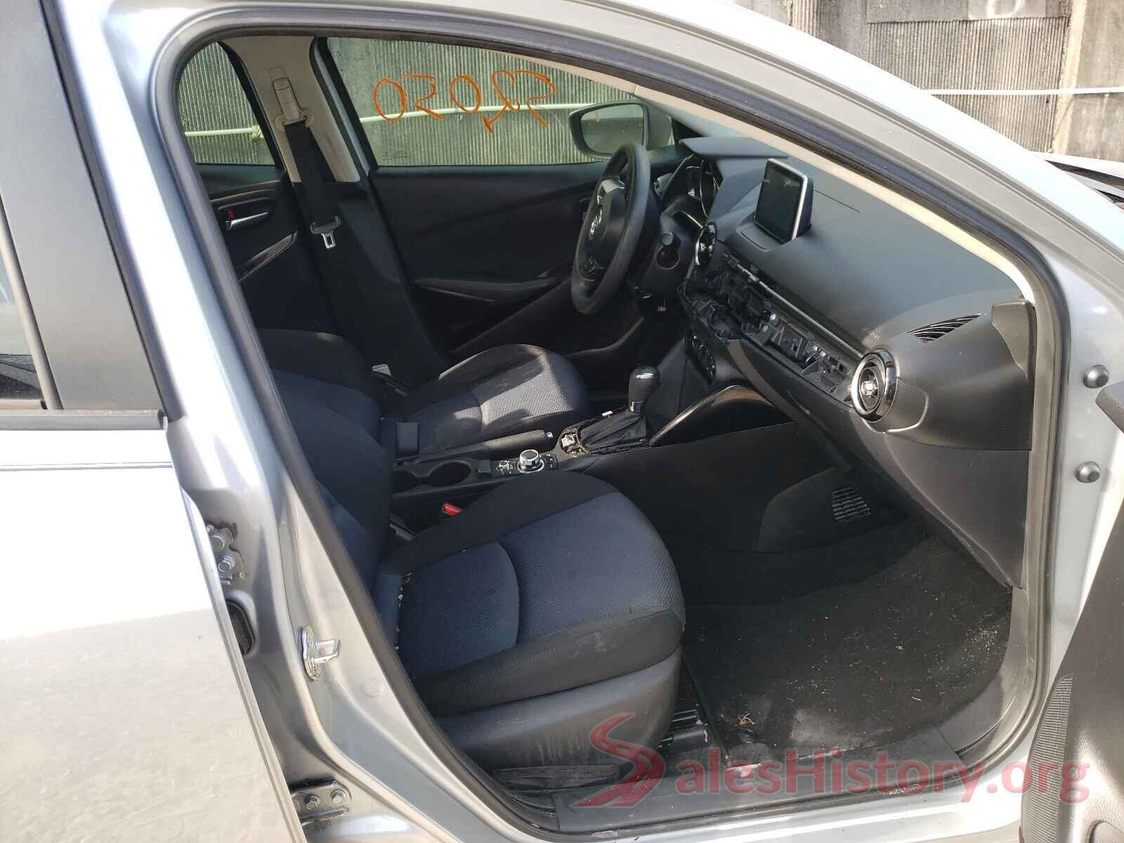 3MYDLBYV7JY310904 2018 TOYOTA YARIS