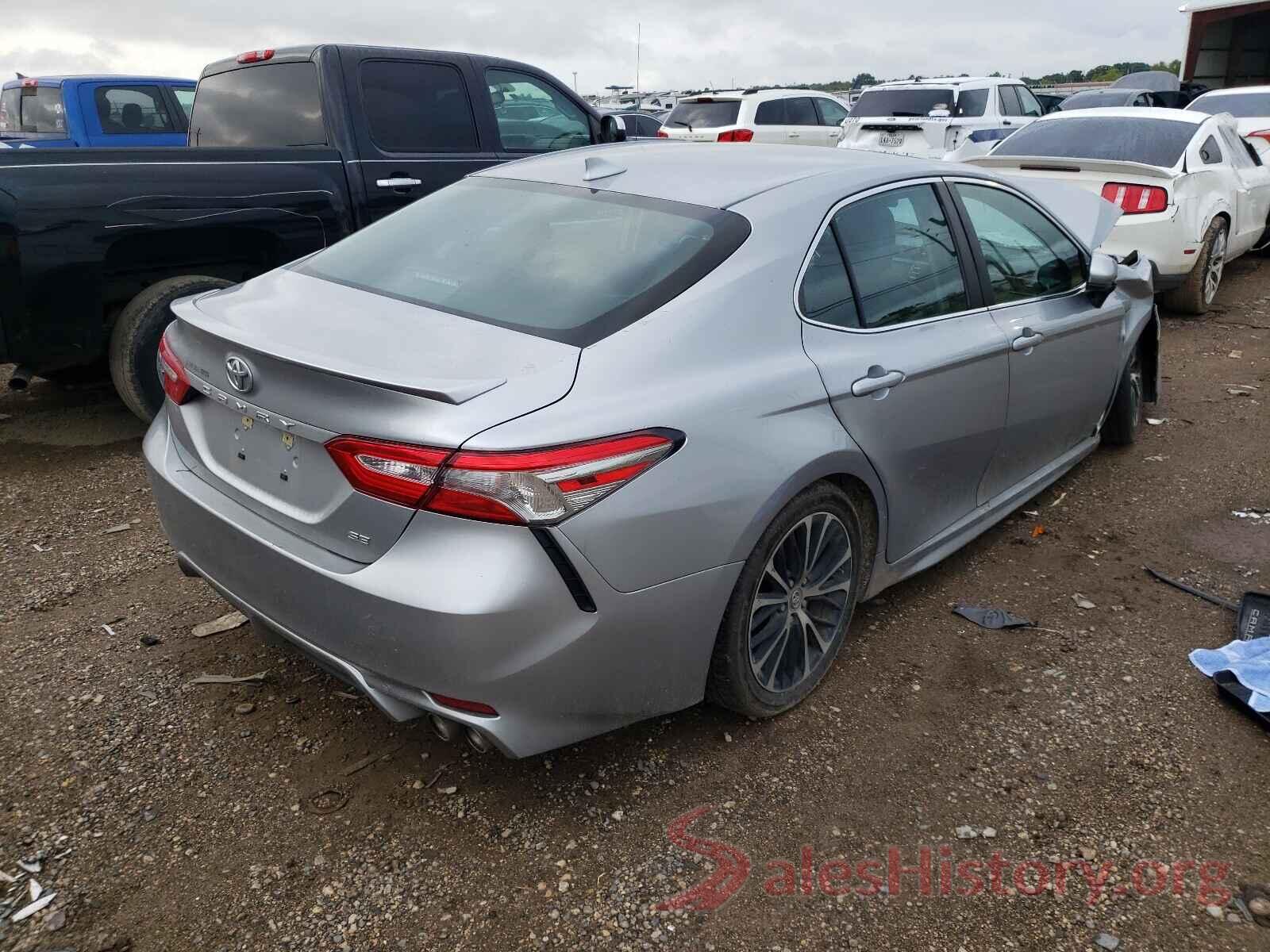 4T1B11HKXKU757657 2019 TOYOTA CAMRY