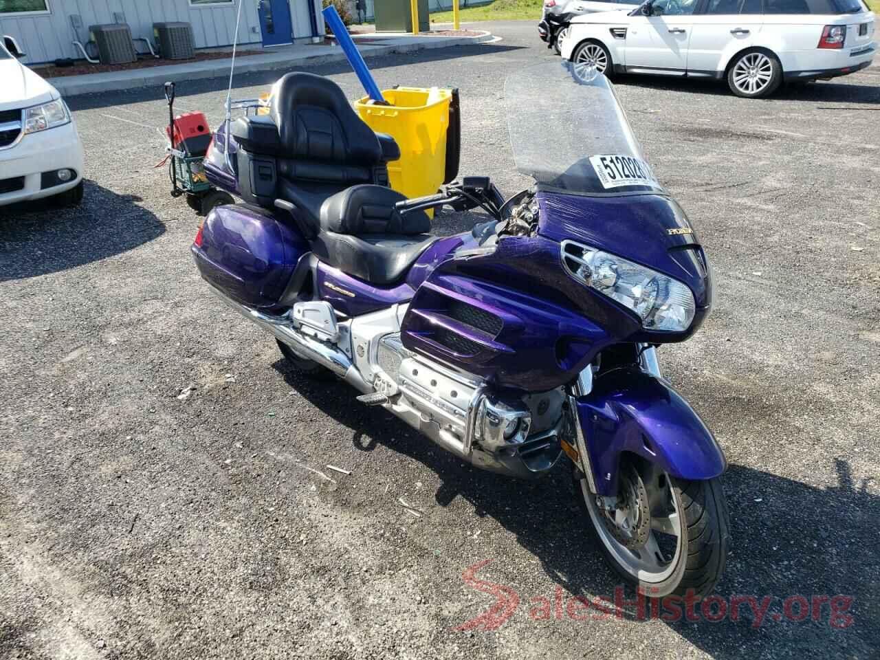 1HFSC47042A105057 2002 HONDA GL CYCLE