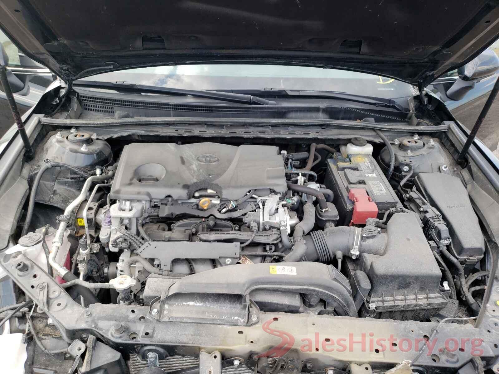 4T1B11HK7JU104640 2018 TOYOTA CAMRY