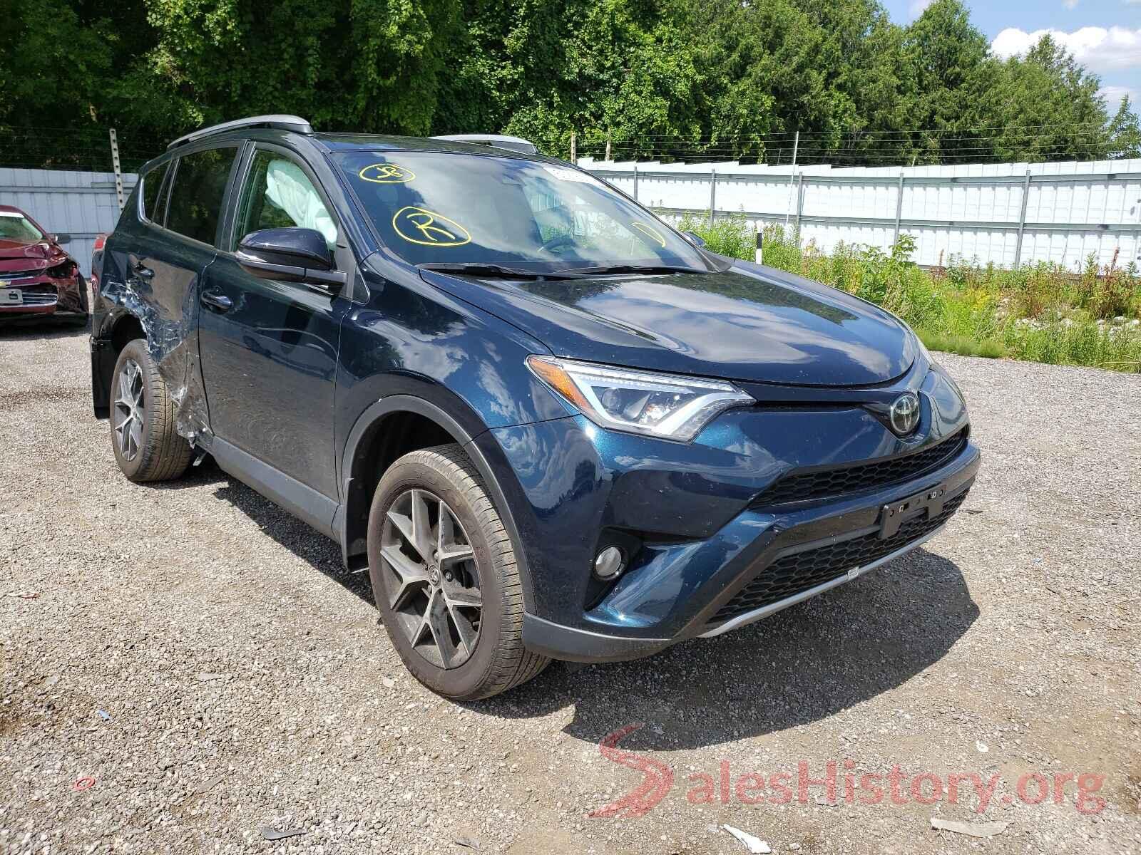 2T3JFREV3HW665588 2017 TOYOTA RAV4