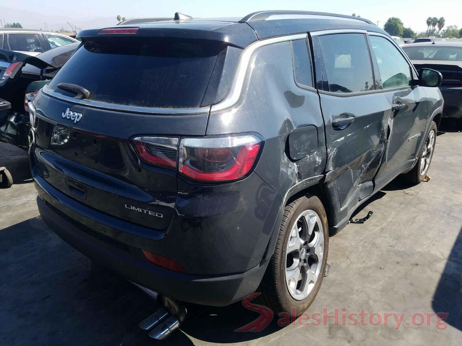 3C4NJCCB0JT462869 2018 JEEP COMPASS