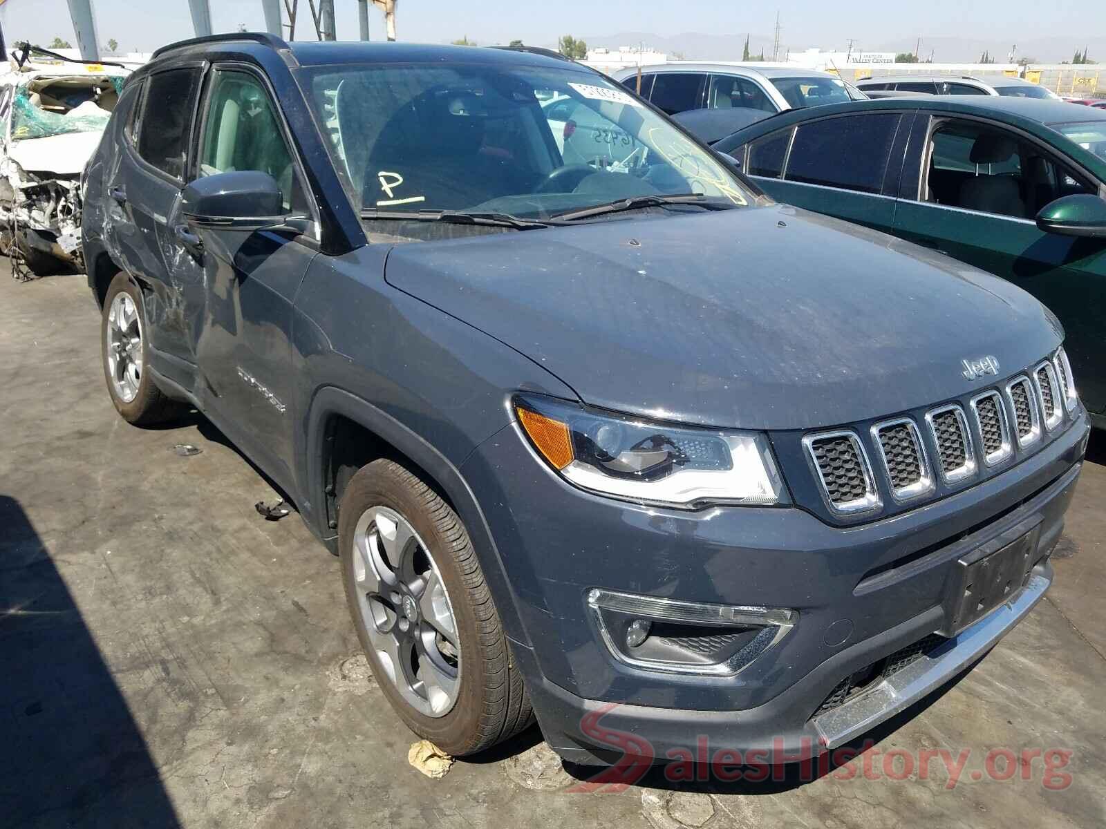 3C4NJCCB0JT462869 2018 JEEP COMPASS