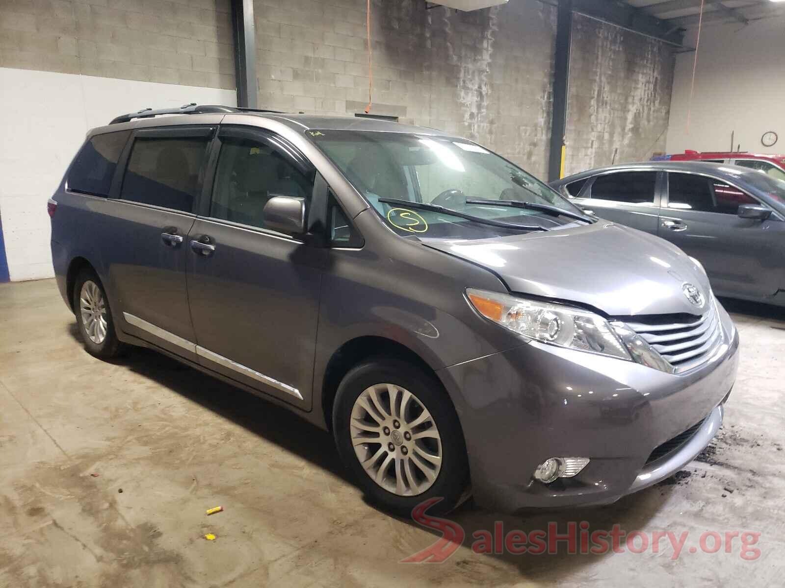 5TDYZ3DC9HS774514 2017 TOYOTA SIENNA