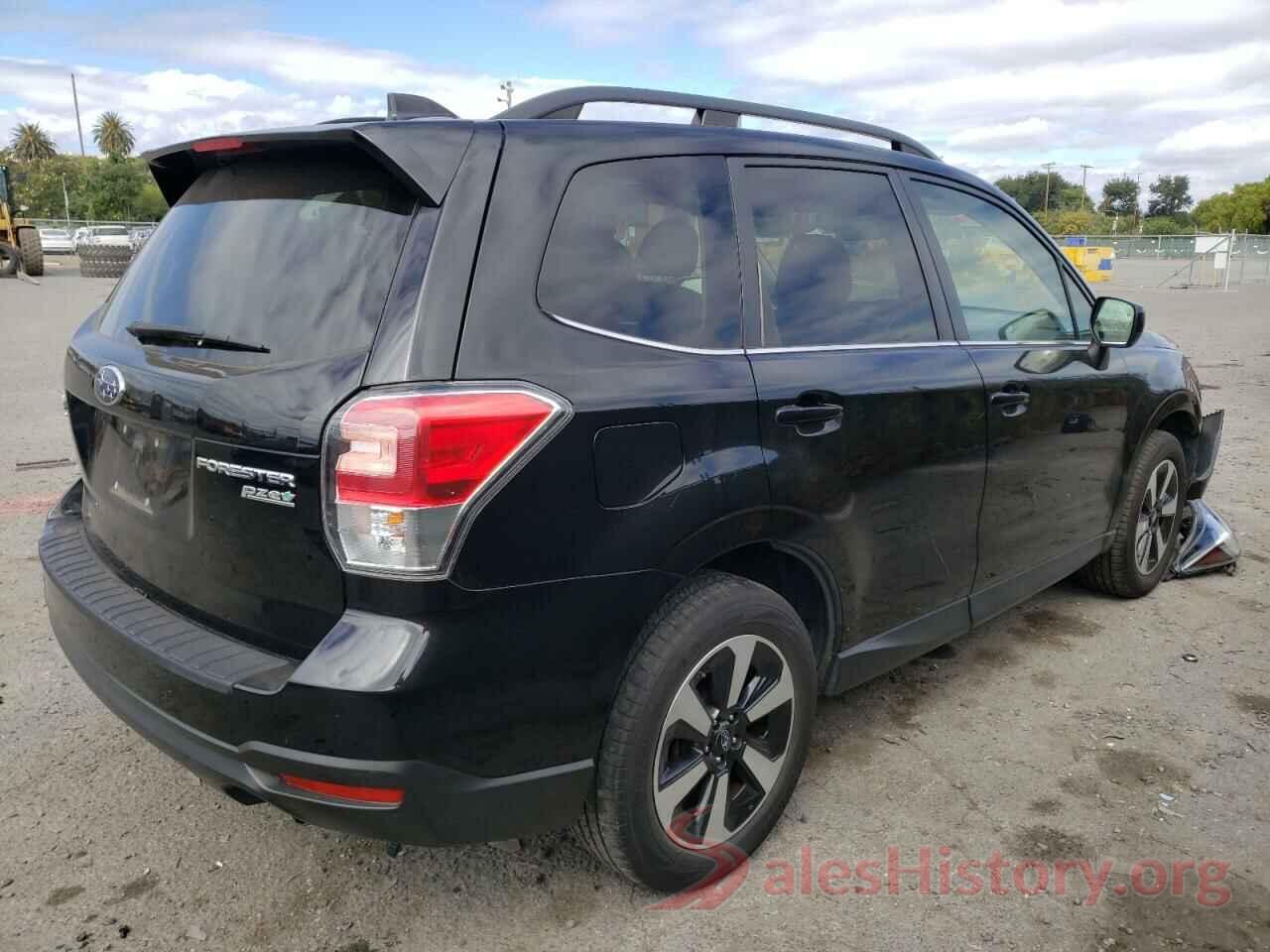 JF2SJAJC0HH528320 2017 SUBARU FORESTER