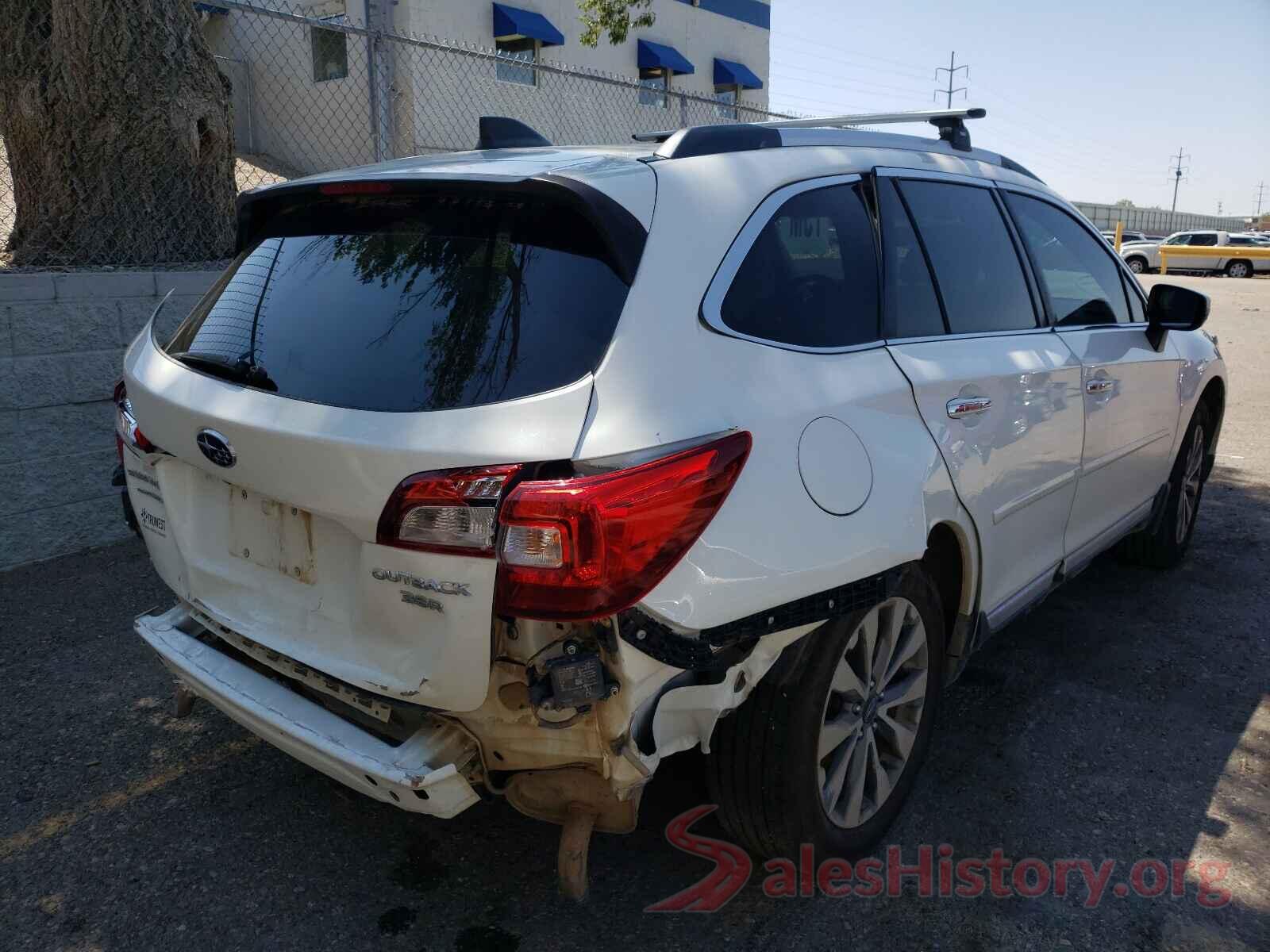 4S4BSETC2J3210830 2018 SUBARU OUTBACK