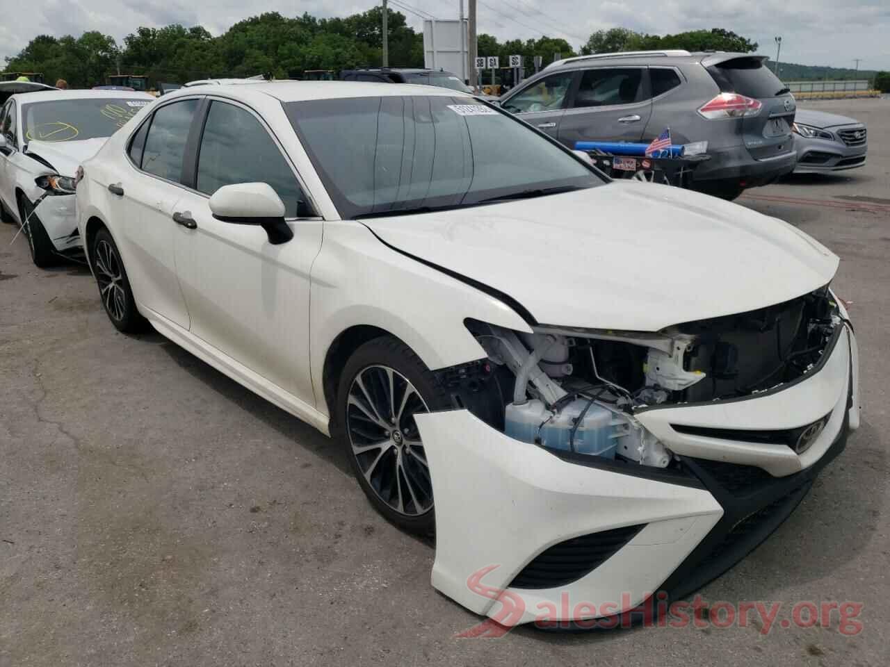 JTNB11HKXJ3030622 2018 TOYOTA CAMRY