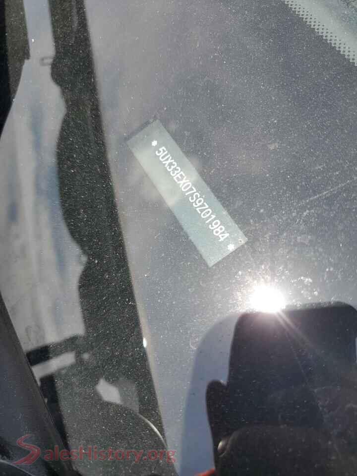 2025 BMW X6 VIN 5UX33EX07S9Z01984, damage close-up