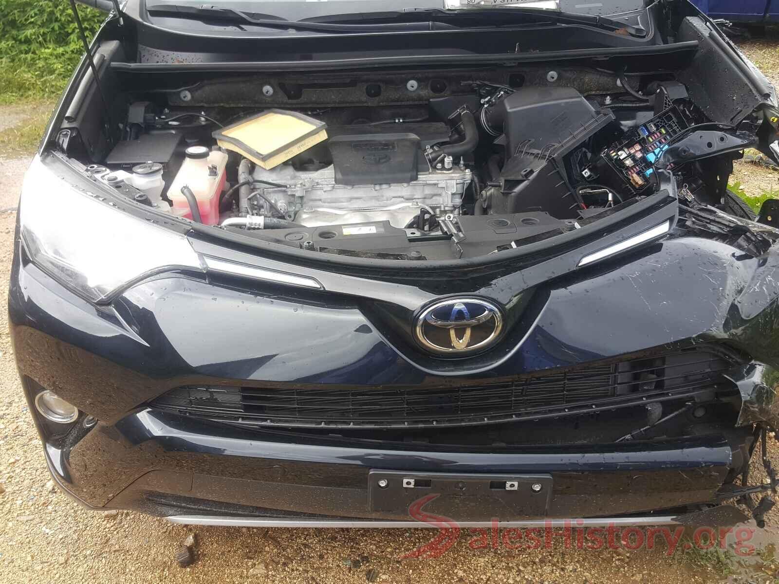 JTMDFREV0JJ254540 2018 TOYOTA RAV4