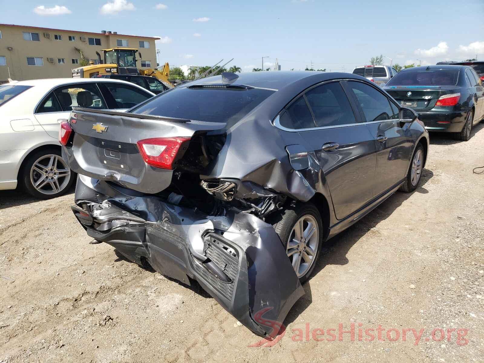 1G1BE5SM5J7126251 2018 CHEVROLET CRUZE