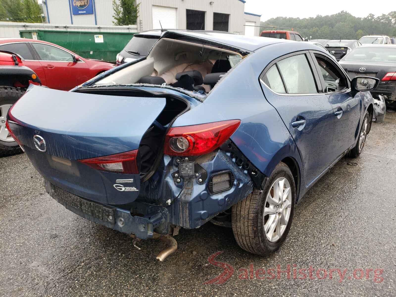 3MZBN1U78JM173378 2018 MAZDA 3