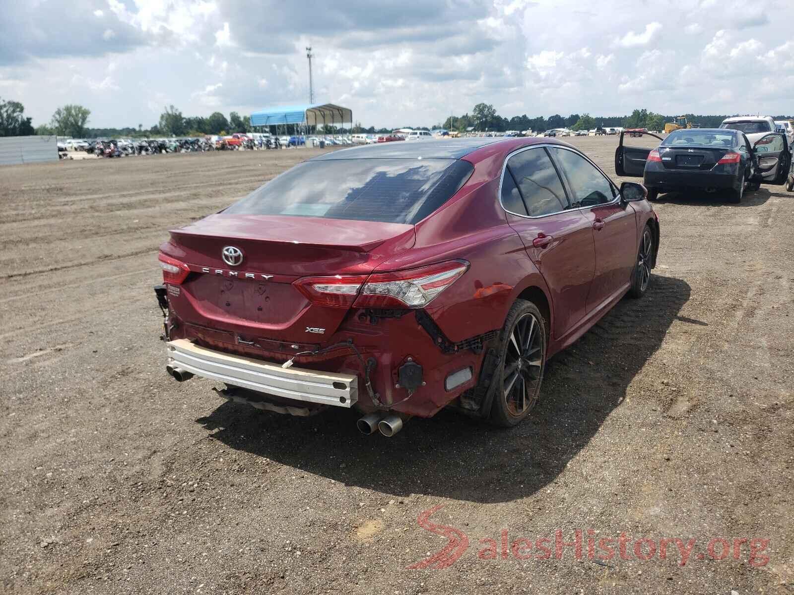 4T1B61HKXJU580298 2018 TOYOTA CAMRY