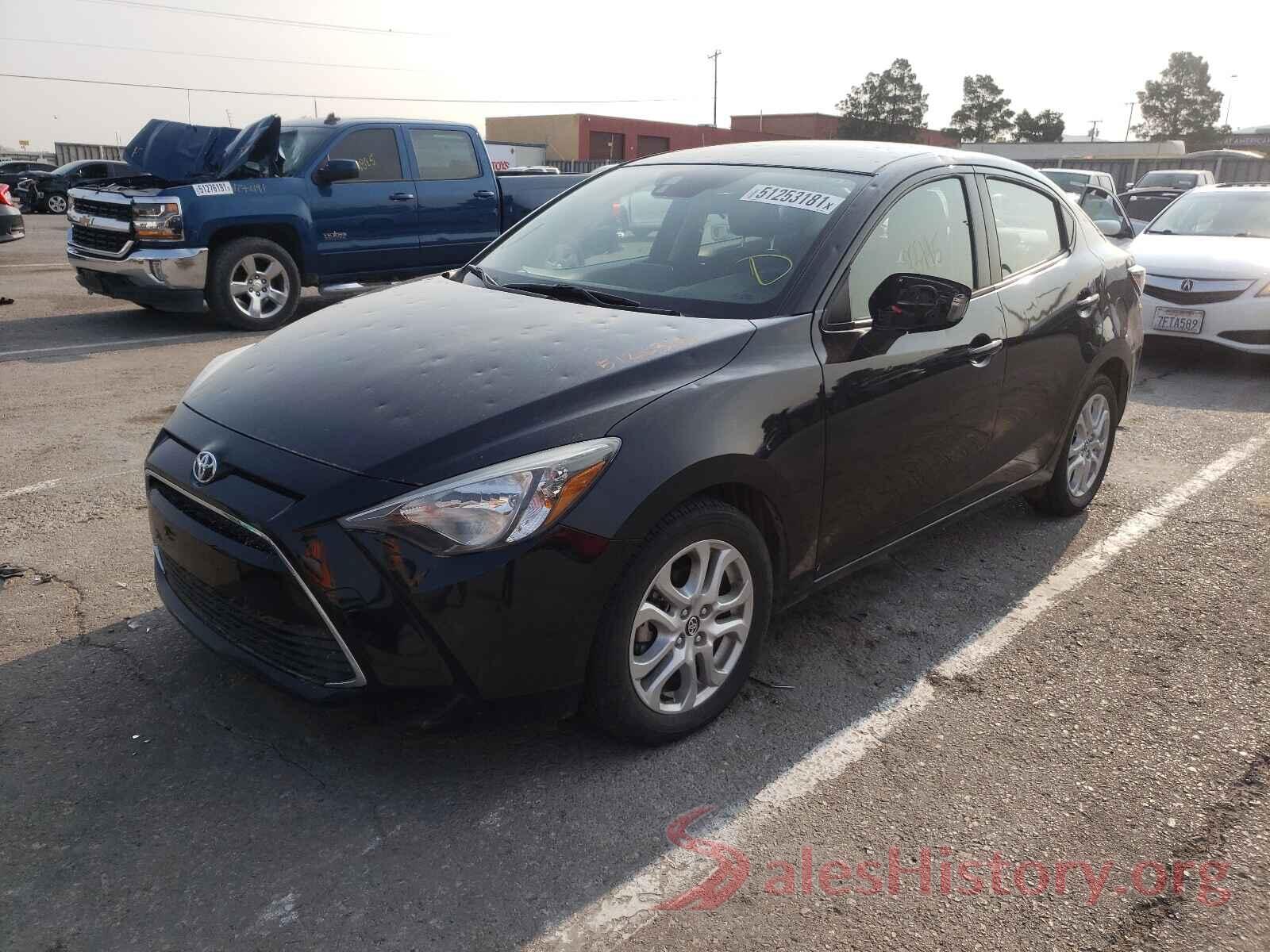 3MYDLBYV1HY148276 2017 TOYOTA YARIS