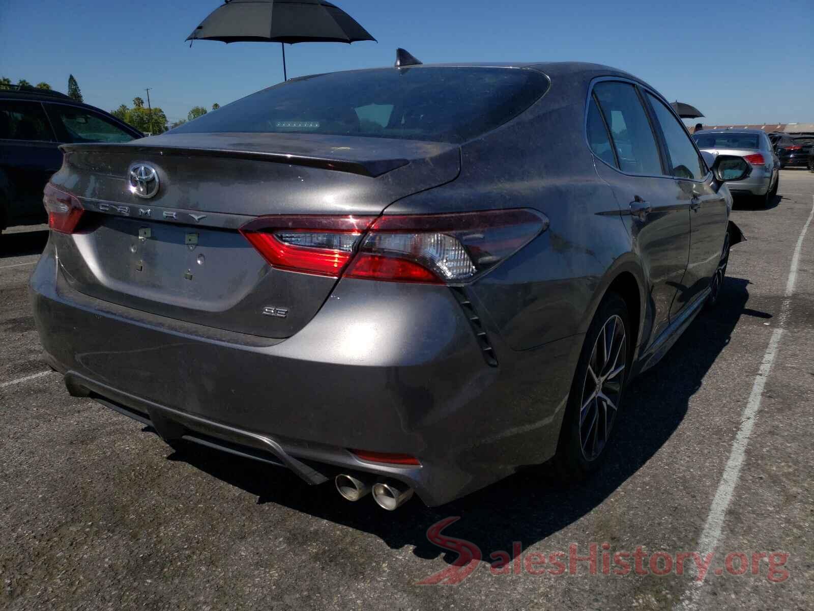 4T1G11AK0MU555154 2021 TOYOTA CAMRY