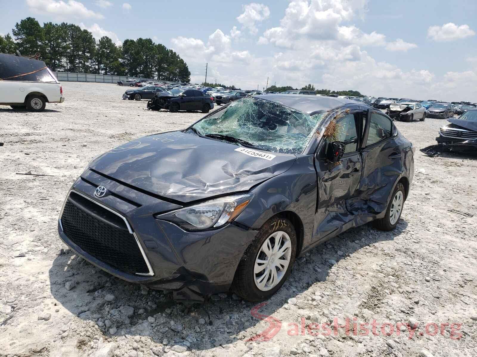 3MYDLBYVXKY522326 2019 TOYOTA YARIS