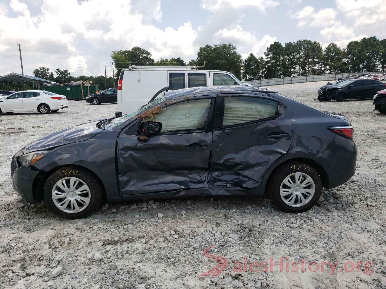 3MYDLBYVXKY522326 2019 TOYOTA YARIS