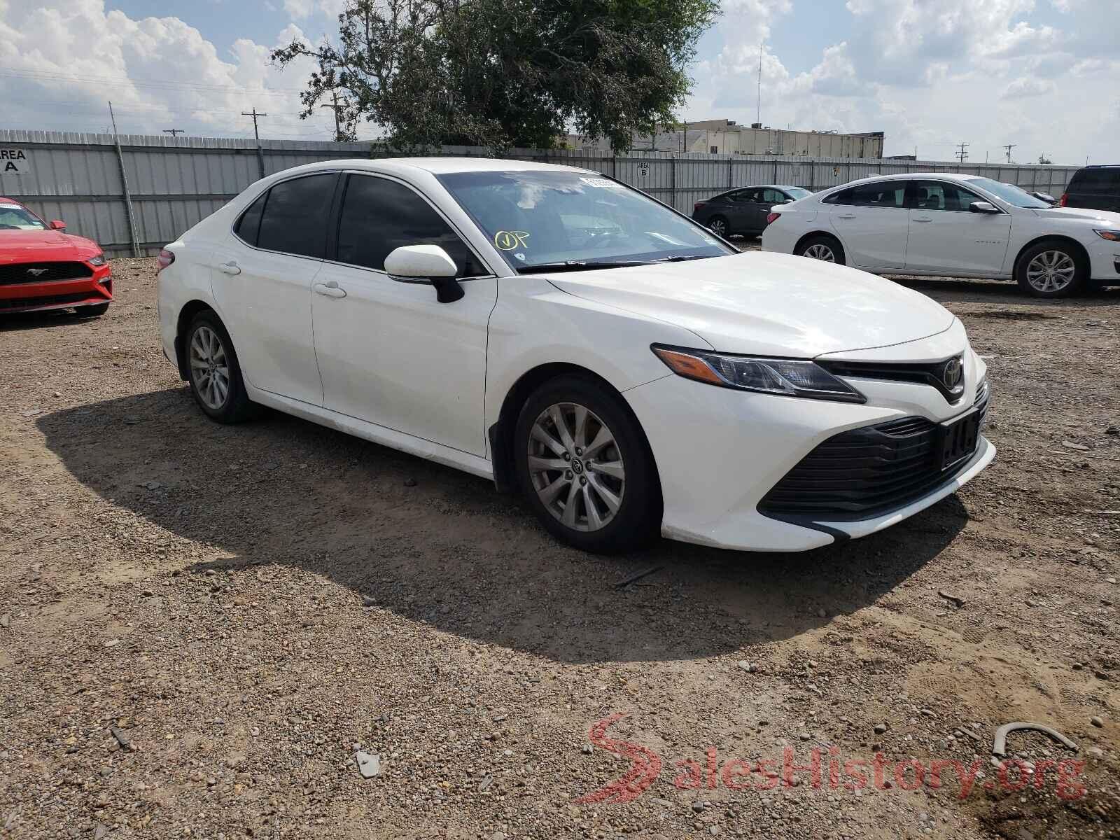 JTNB11HK4J3047240 2018 TOYOTA CAMRY