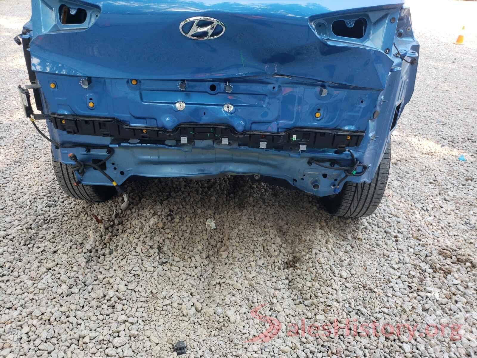 KM8J33A28HU446913 2017 HYUNDAI TUCSON