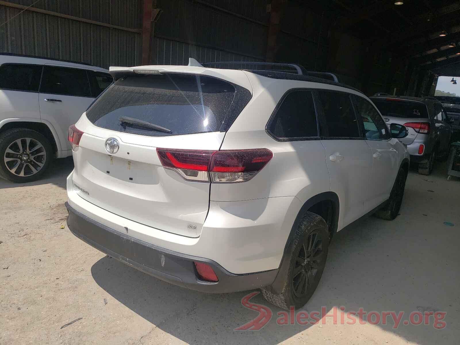 5TDKZRFHXKS568854 2019 TOYOTA HIGHLANDER