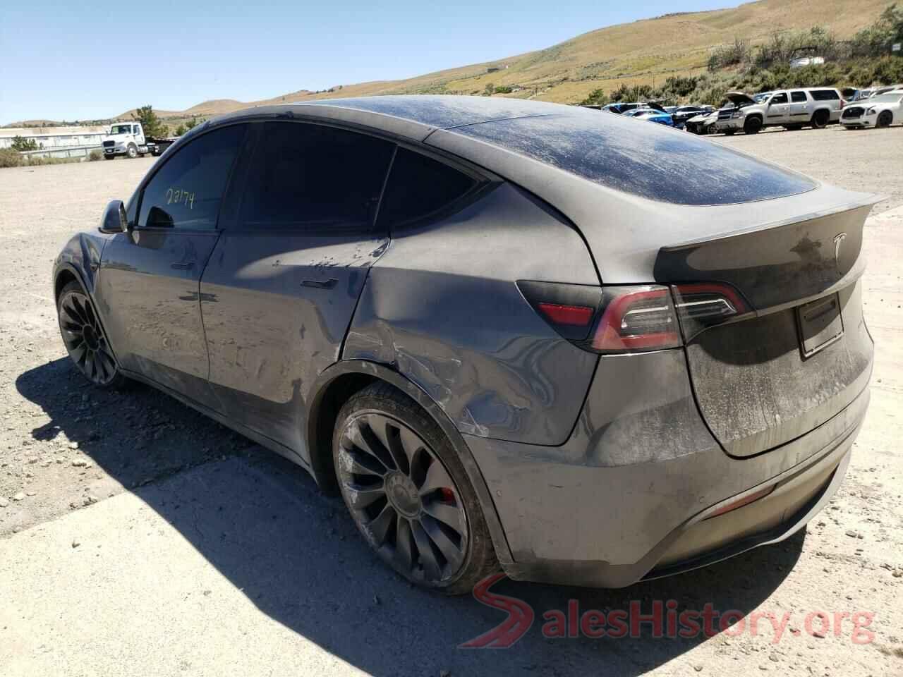 5YJYGDEF8MF157754 2021 TESLA MODEL Y