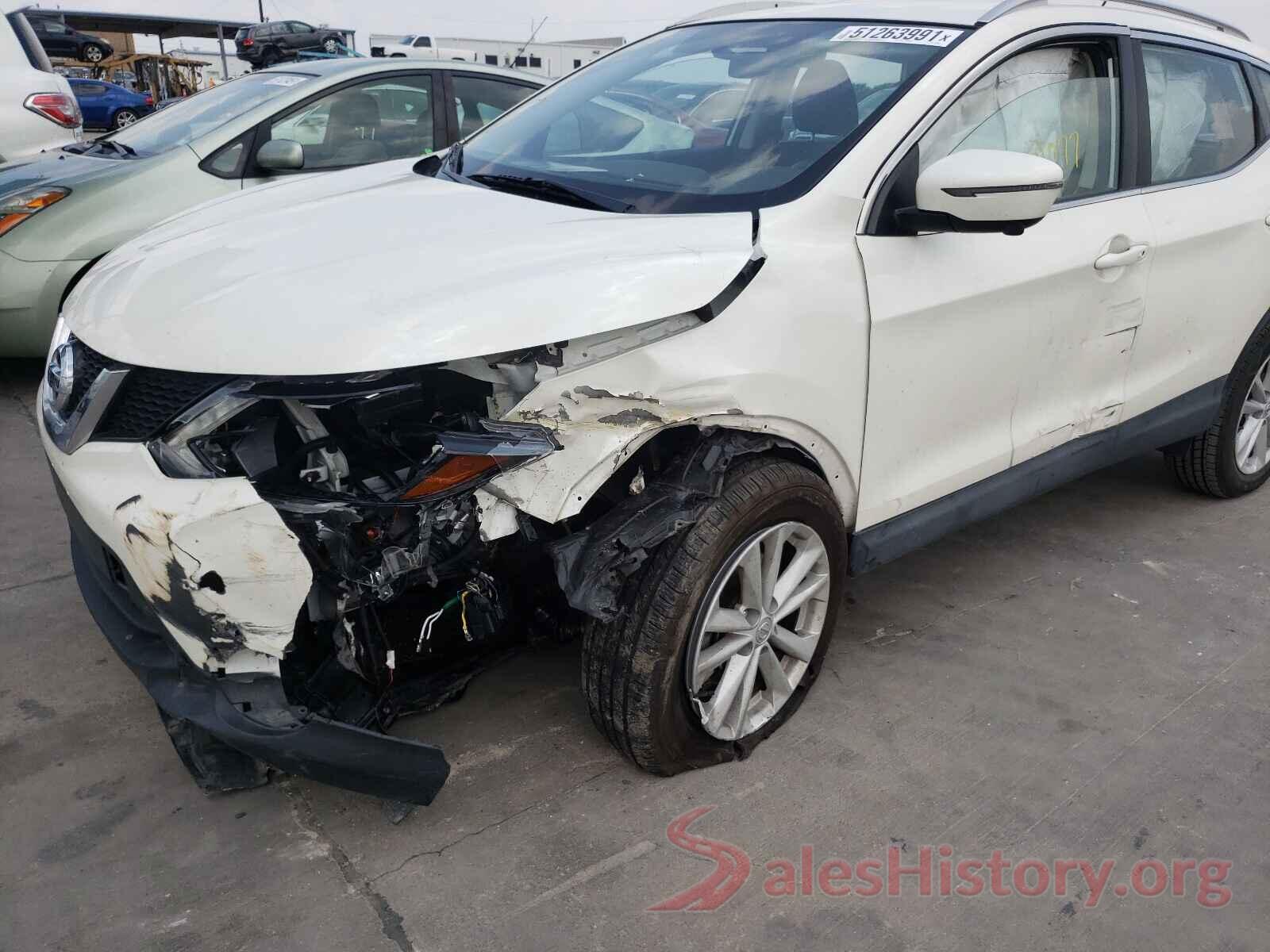 JN1BJ1CP4HW012801 2017 NISSAN ROGUE