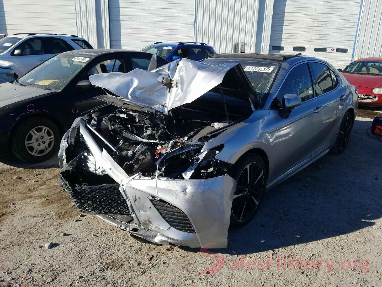 4T1B61HK1KU698340 2019 TOYOTA CAMRY