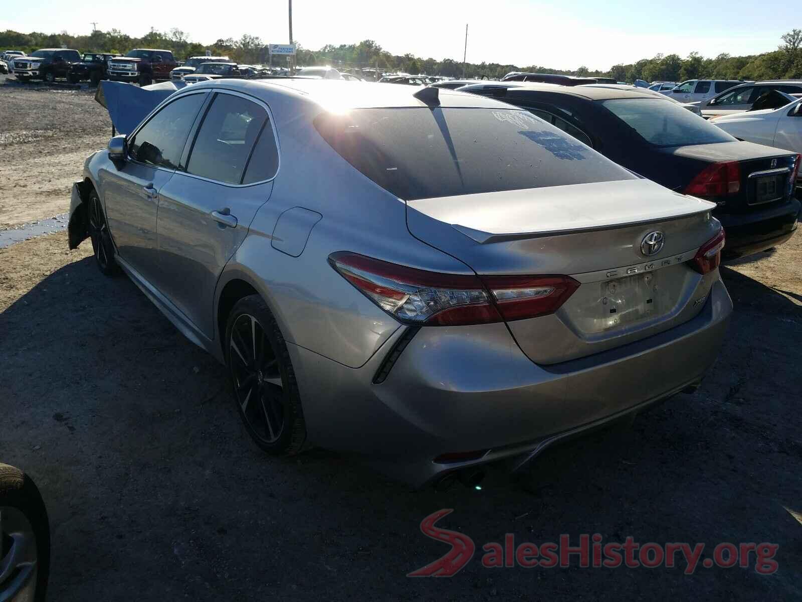 4T1B61HK1KU698340 2019 TOYOTA CAMRY