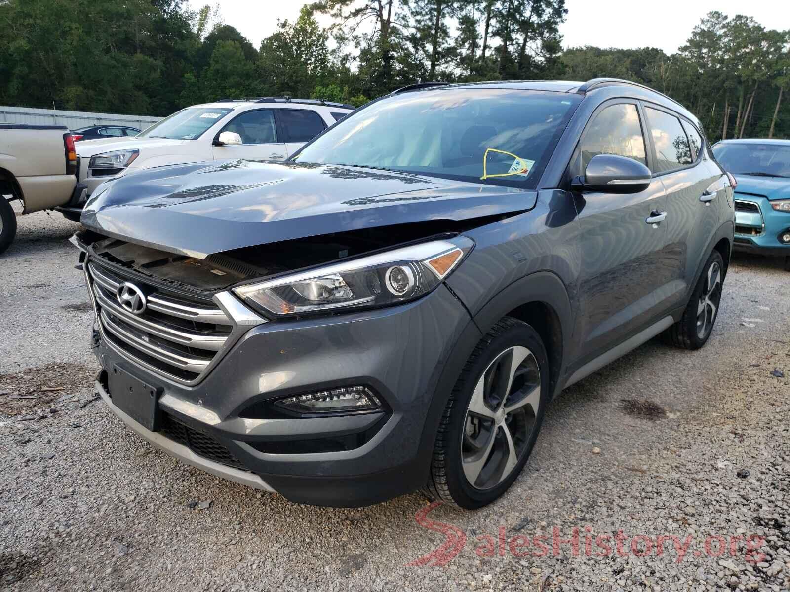 KM8J33A23HU487806 2017 HYUNDAI TUCSON