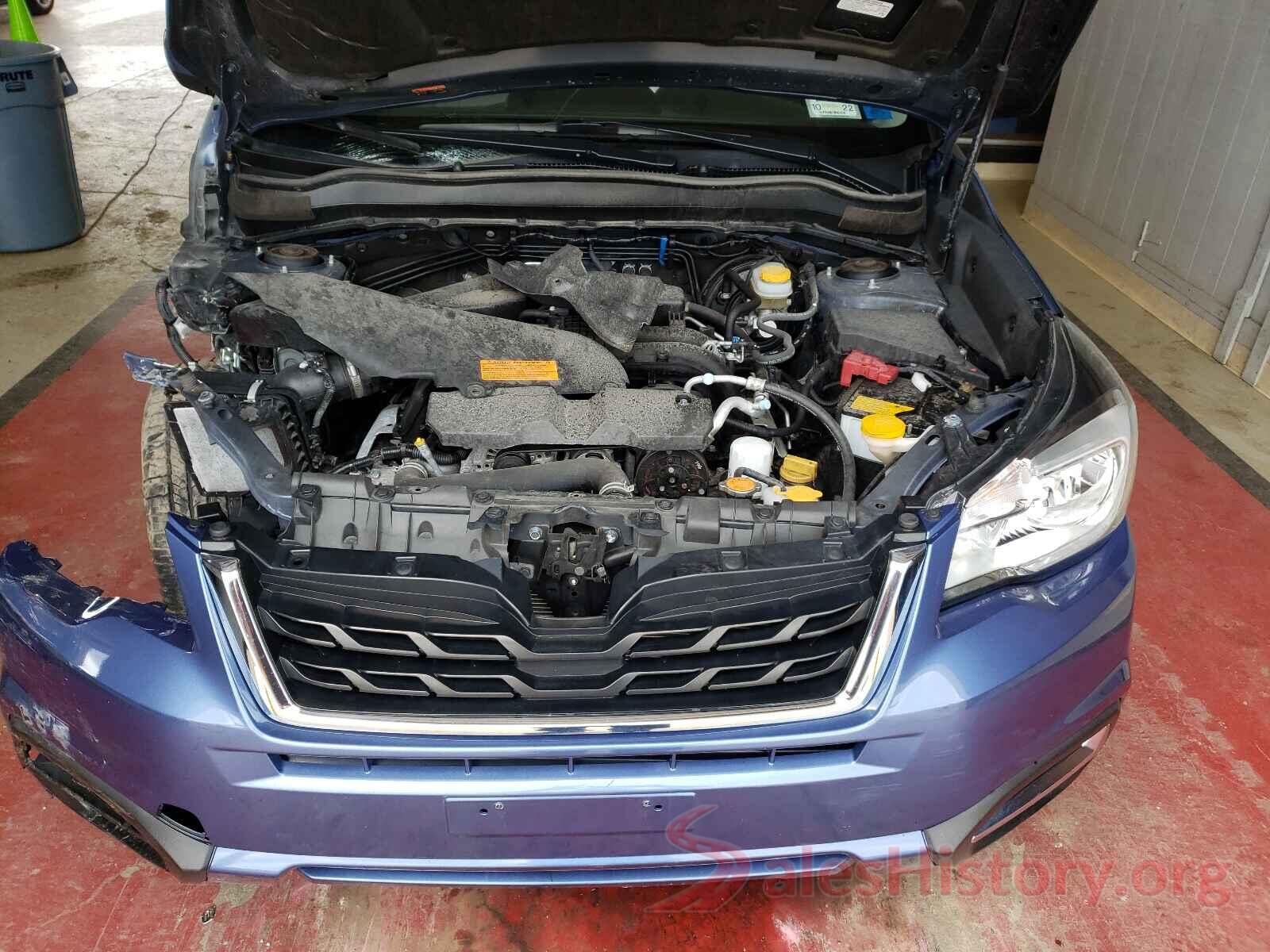 JF2SJAJC0JH595179 2018 SUBARU FORESTER