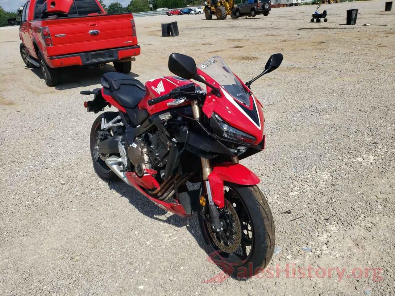 MLHRH0157L5100434 2020 HONDA CBR650 RA