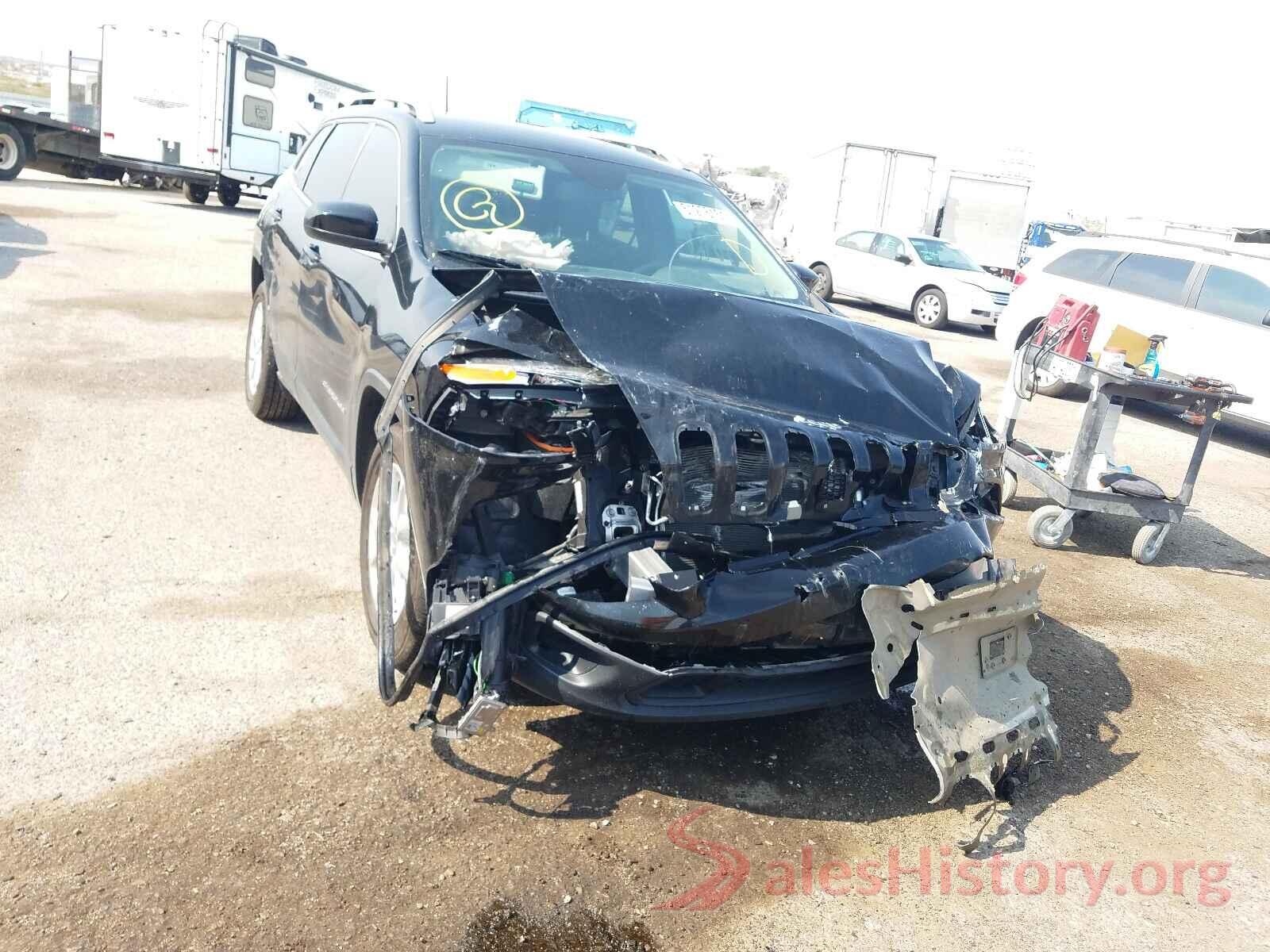 1C4PJLCB2JD503923 2018 JEEP CHEROKEE