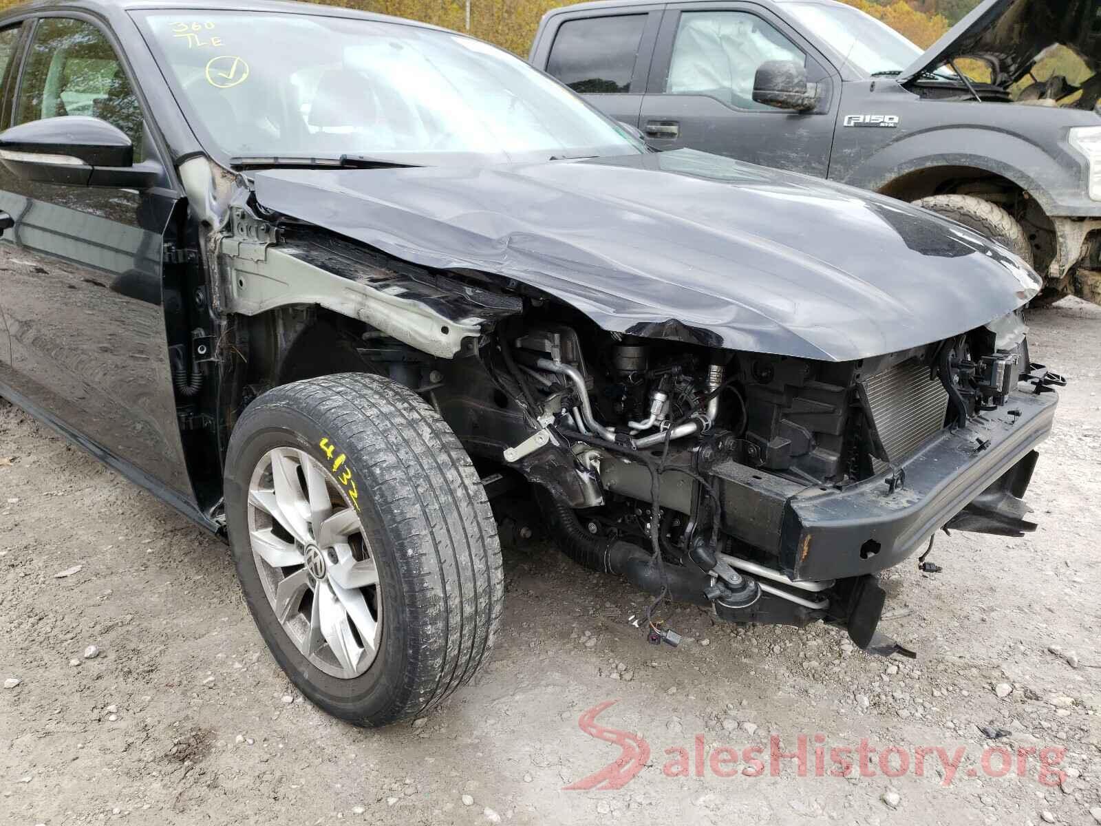 1VWAA7A39JC014558 2018 VOLKSWAGEN PASSAT